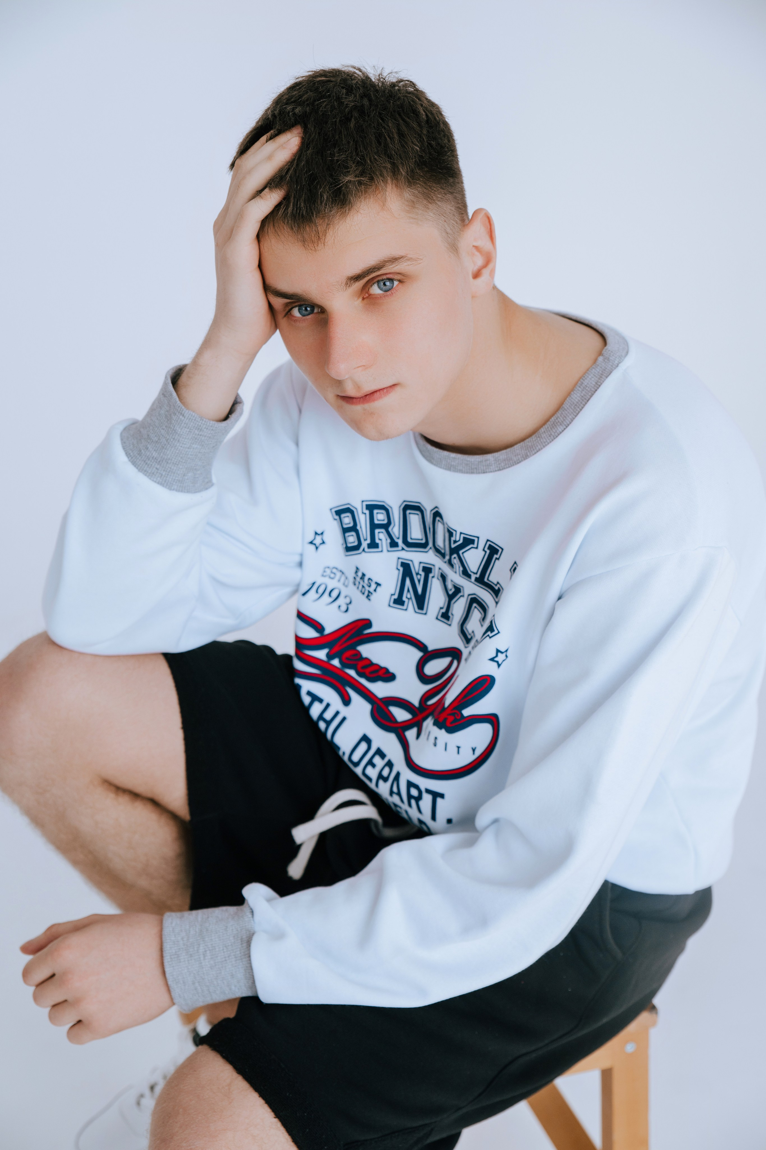 11А — школа № 17 Выпуск 2024. Фотограф Ярмишко Дарья. Выпускные фотокниги