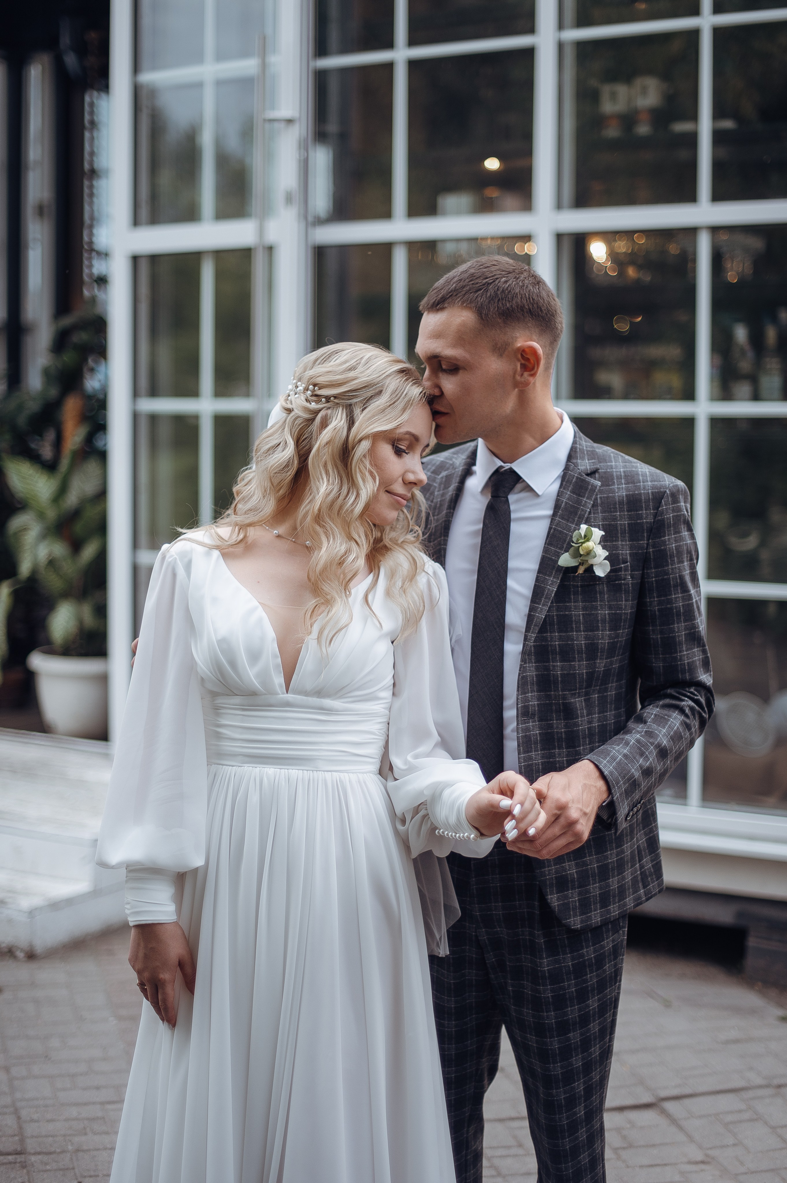 Тёплым осенним днём Николай и Наталья. Свадебный фотограф в Ярославле Денис Медоваров