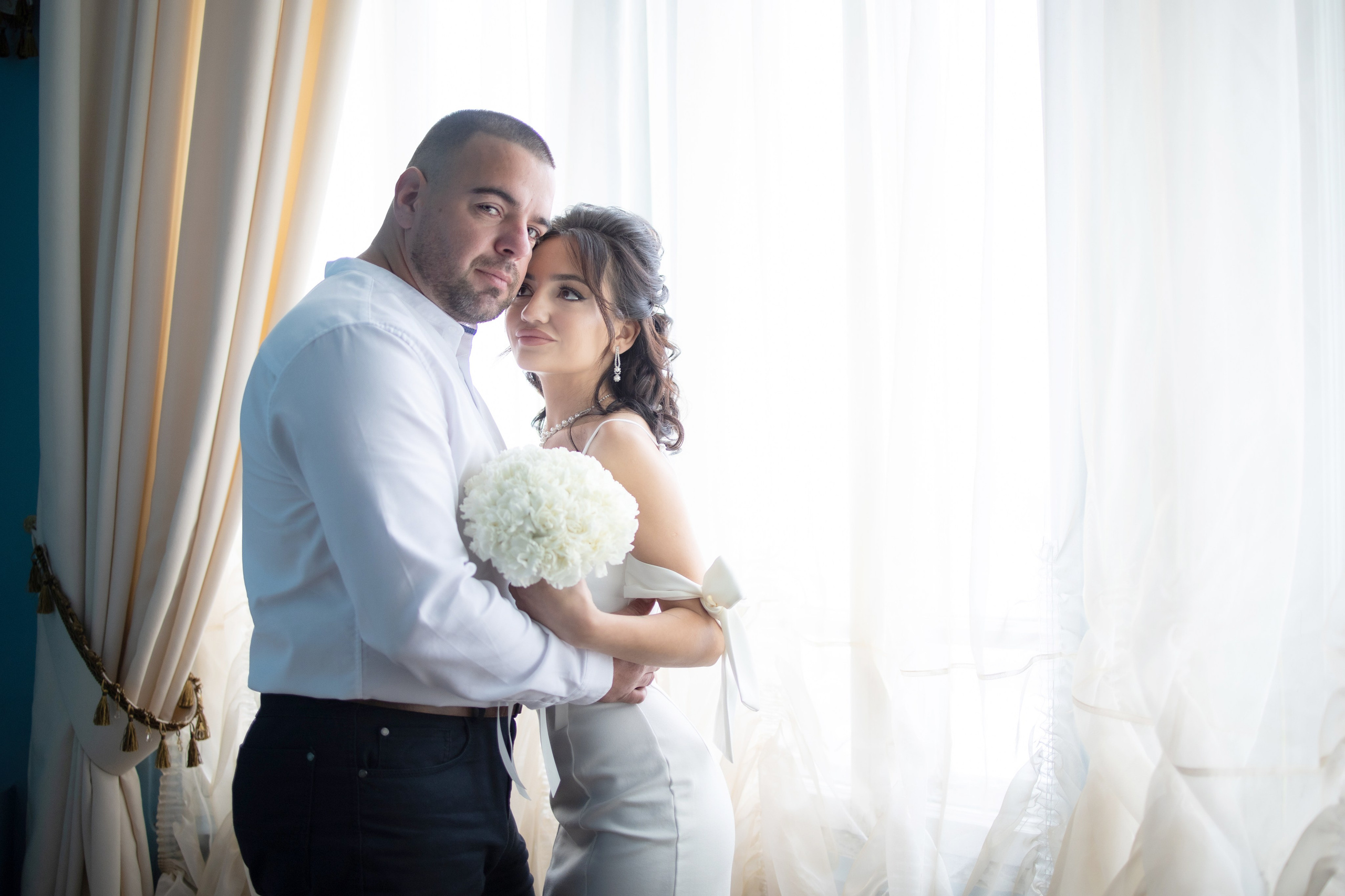 Фотосессия свадебная. Юрий и Мила. Фотограф в Астрахани Айлет Утегенова