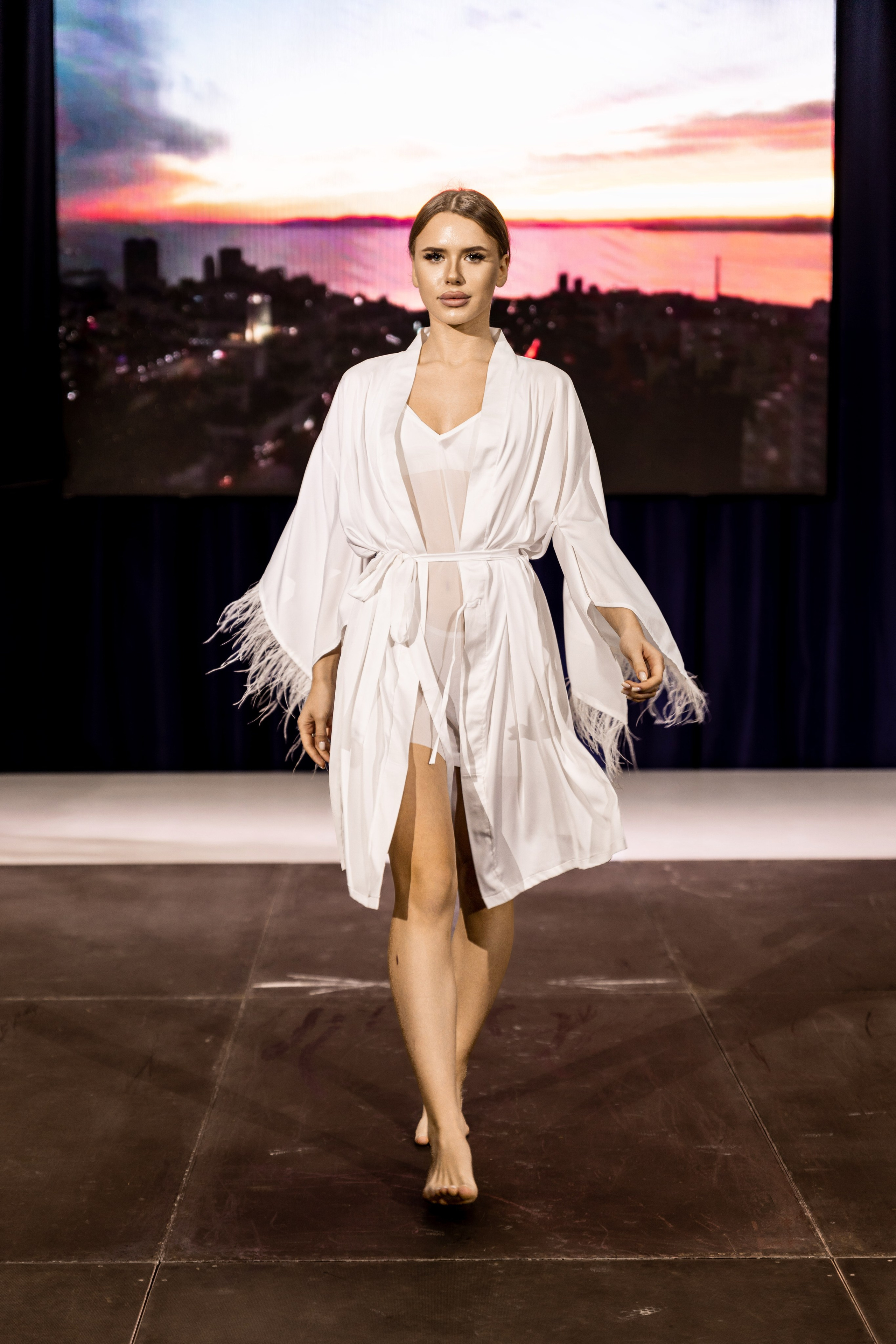 Модное шоу «Fashion V»