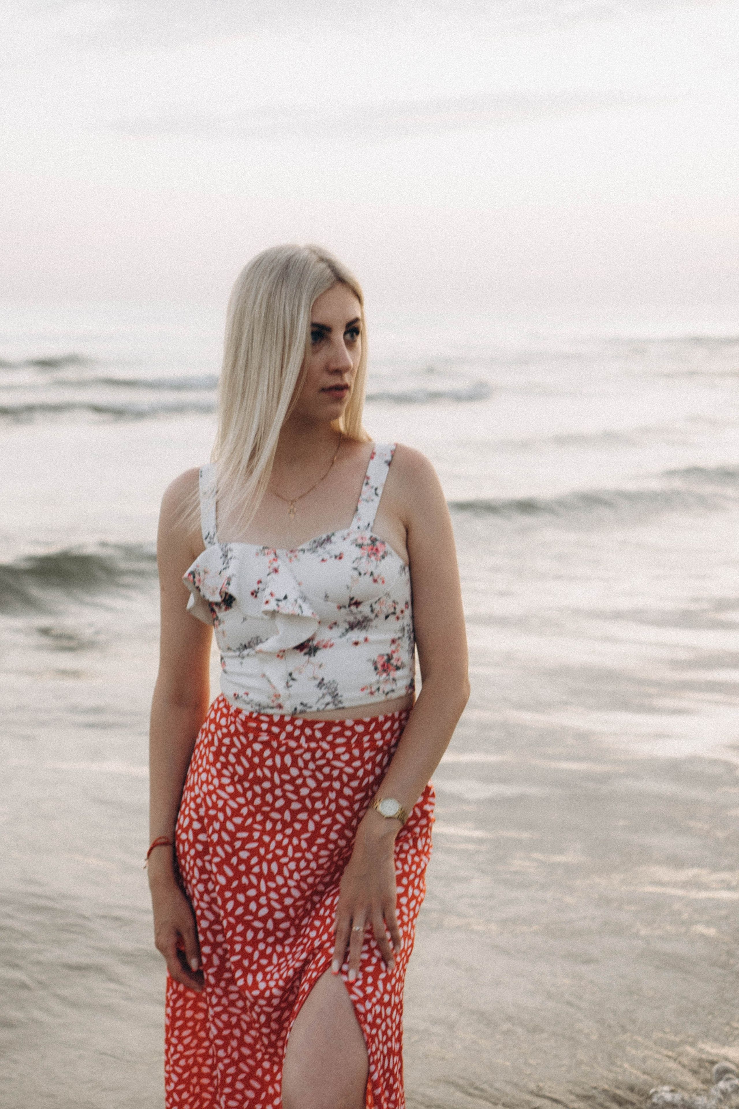 Июльский вечер на берегу черного моря. Профессиональный фотограф, Санкт-Петербург — Виктория Богомолова