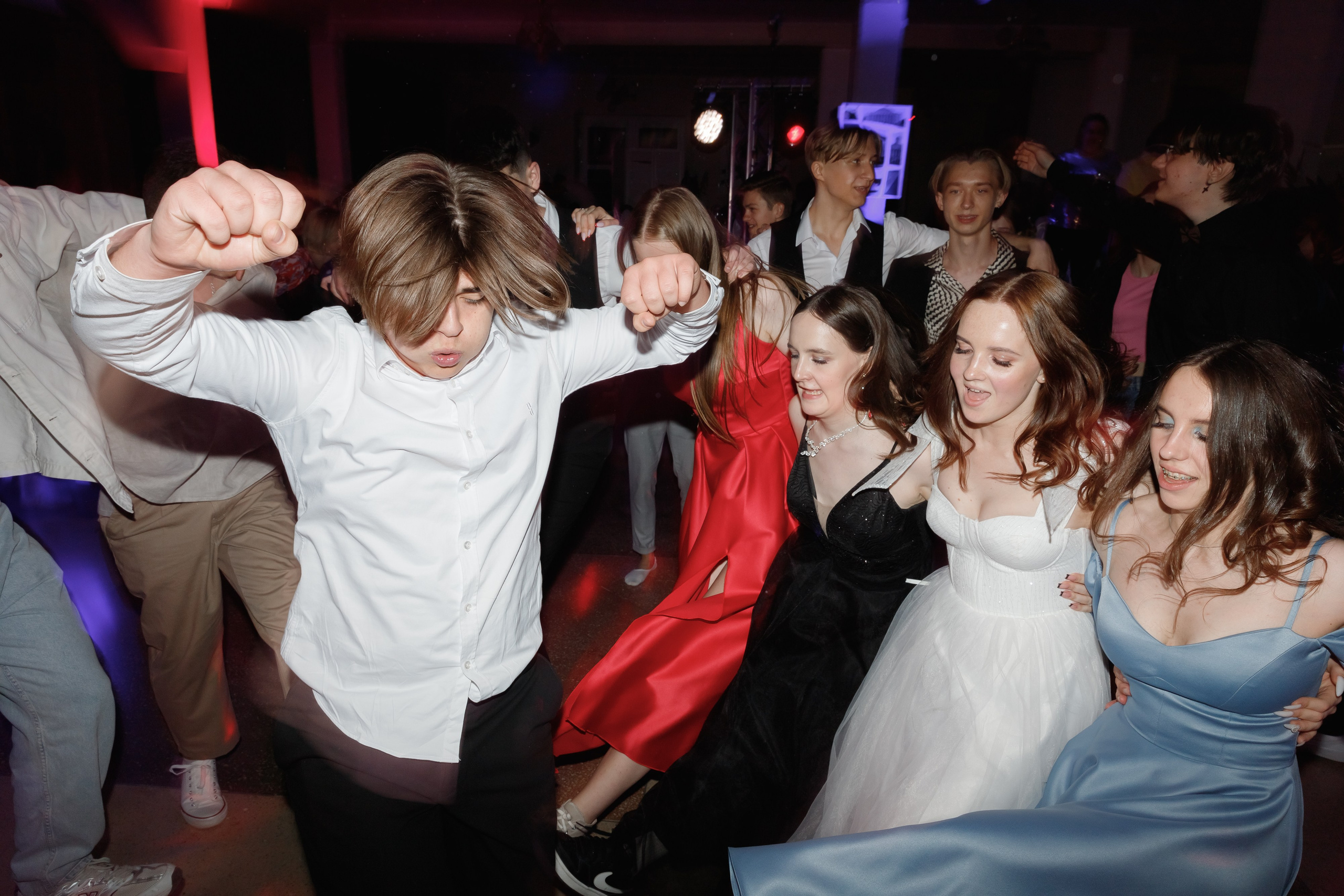 Школьный выпускной 2023 год в Минске. Свадебный фотограф в Минске/Беларуси Сергей Спиридонов