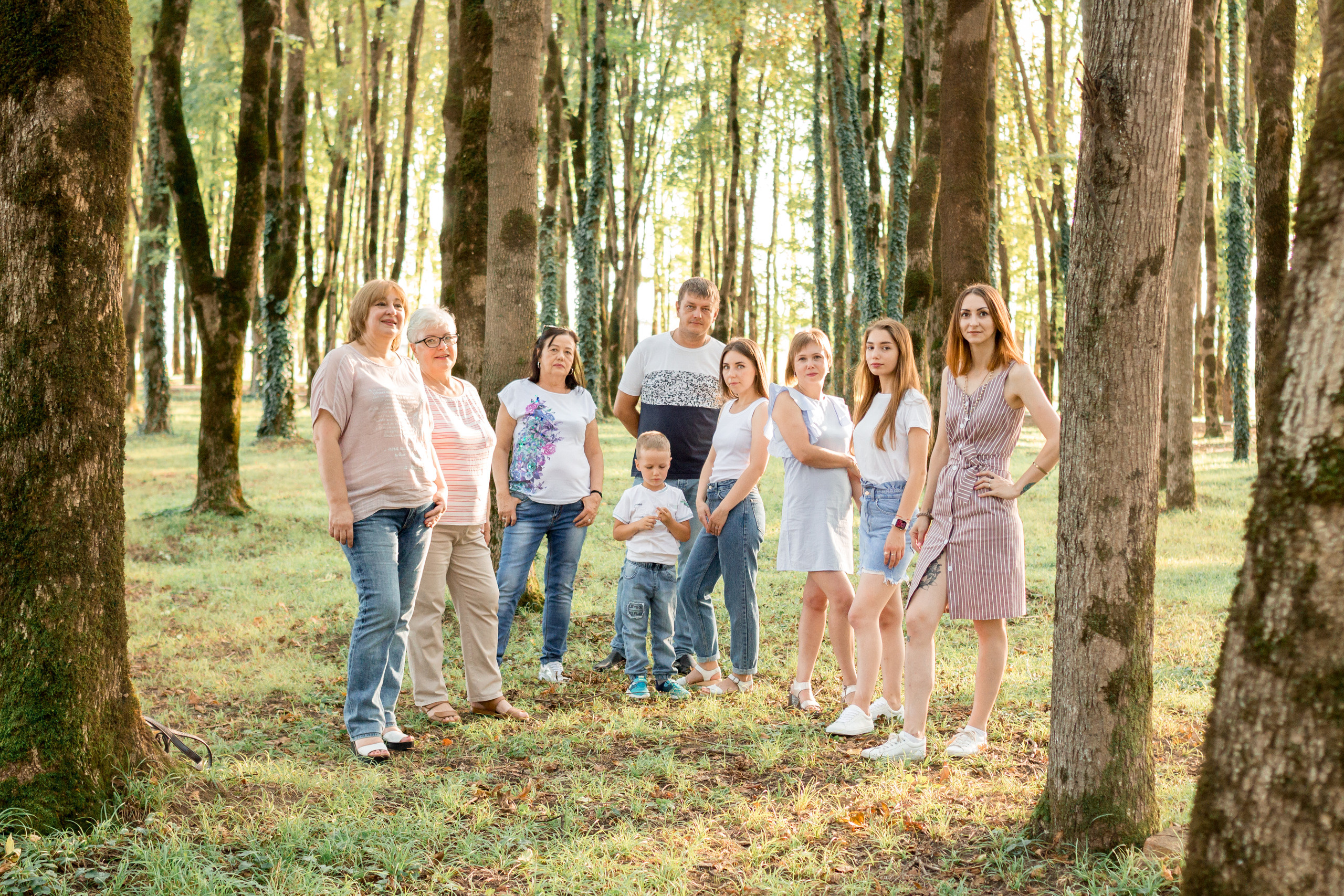 Фотосессия большой семьи. Фотограф беременных  Апшеронск Краснодарского края Светлана Обламская