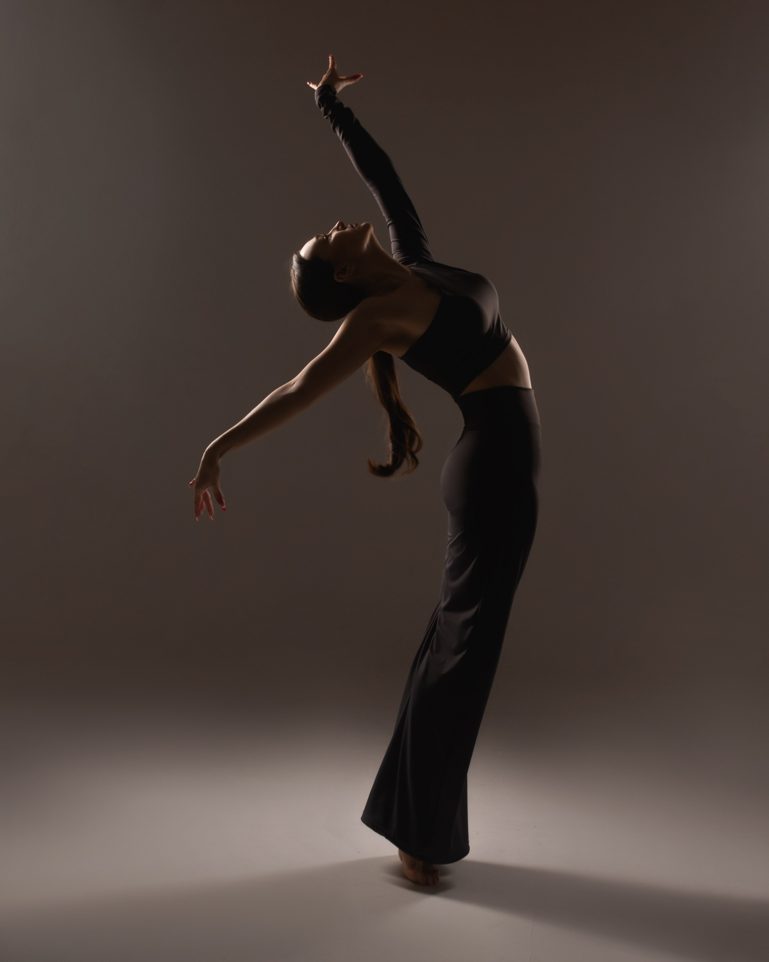 Портфолио — Циклорама — фотограф Анастасия Инвиш. Эротическая фотосессия в стилю ню в Москве — заказать ню фотосессию от 19 800 руб!