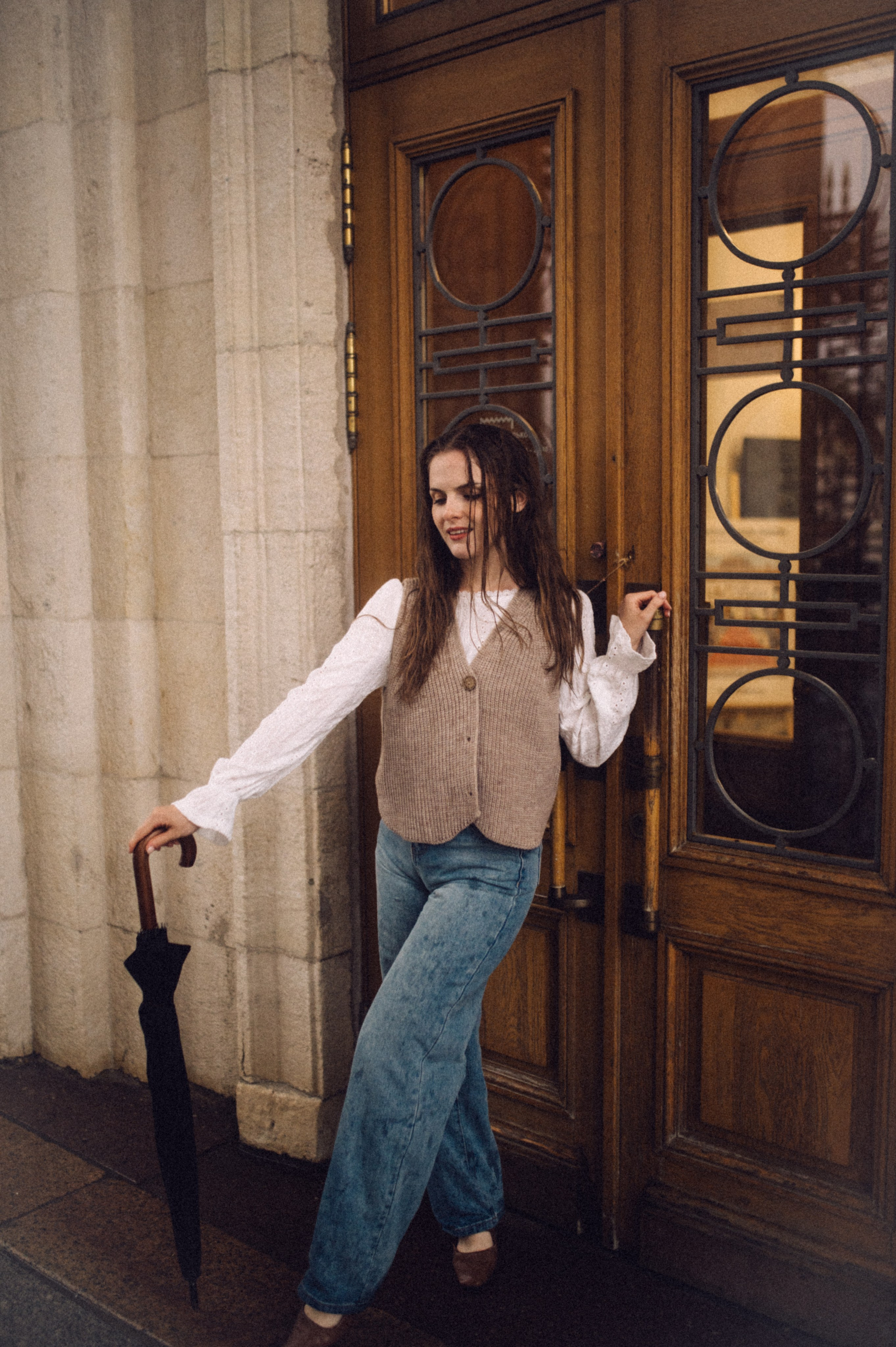 Под дождём🎥🤍. Лайфстайл фотограф в Москве Серебрянская Фаина