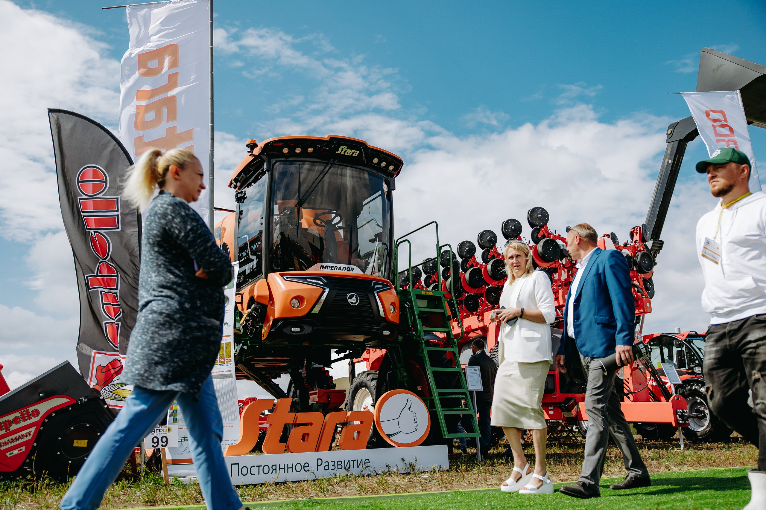 Мировая Техника — День поля. Фотограф в Саратове Александр Кухаренко. И не только в Саратове :)