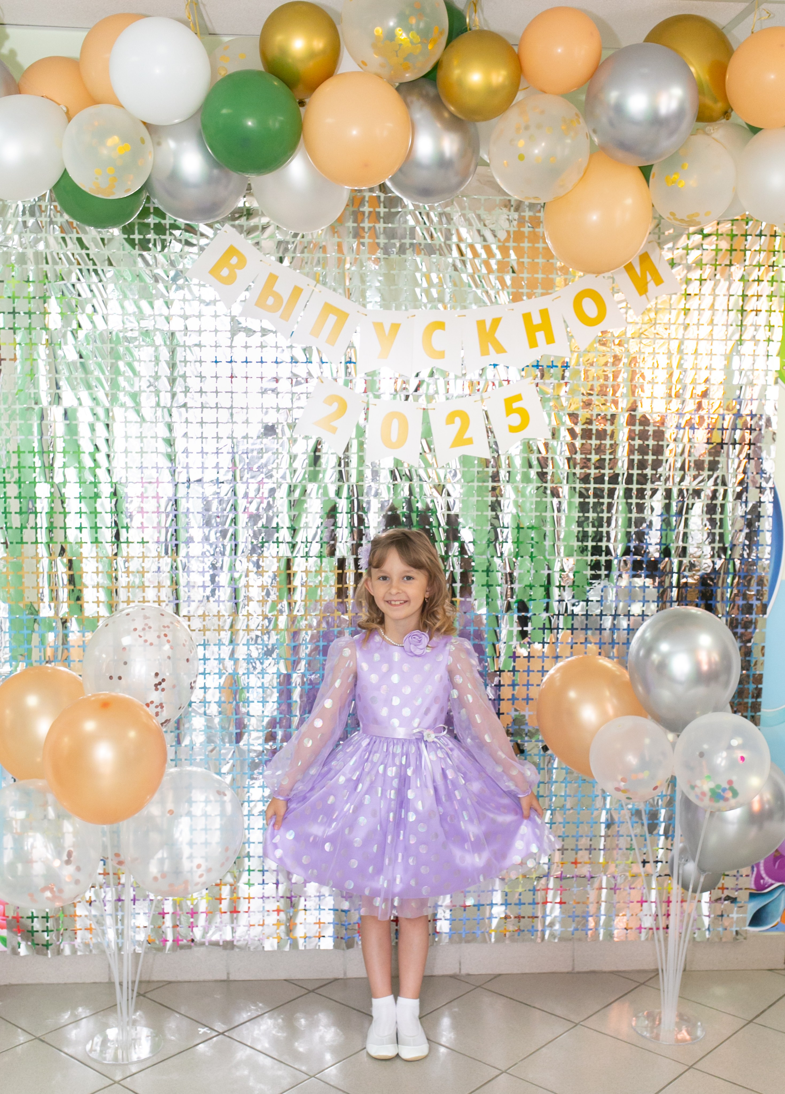 Выпускные и Утренники. Фотограф новорожденных и семейный фотограф НСО г. Бердск Марина Львова