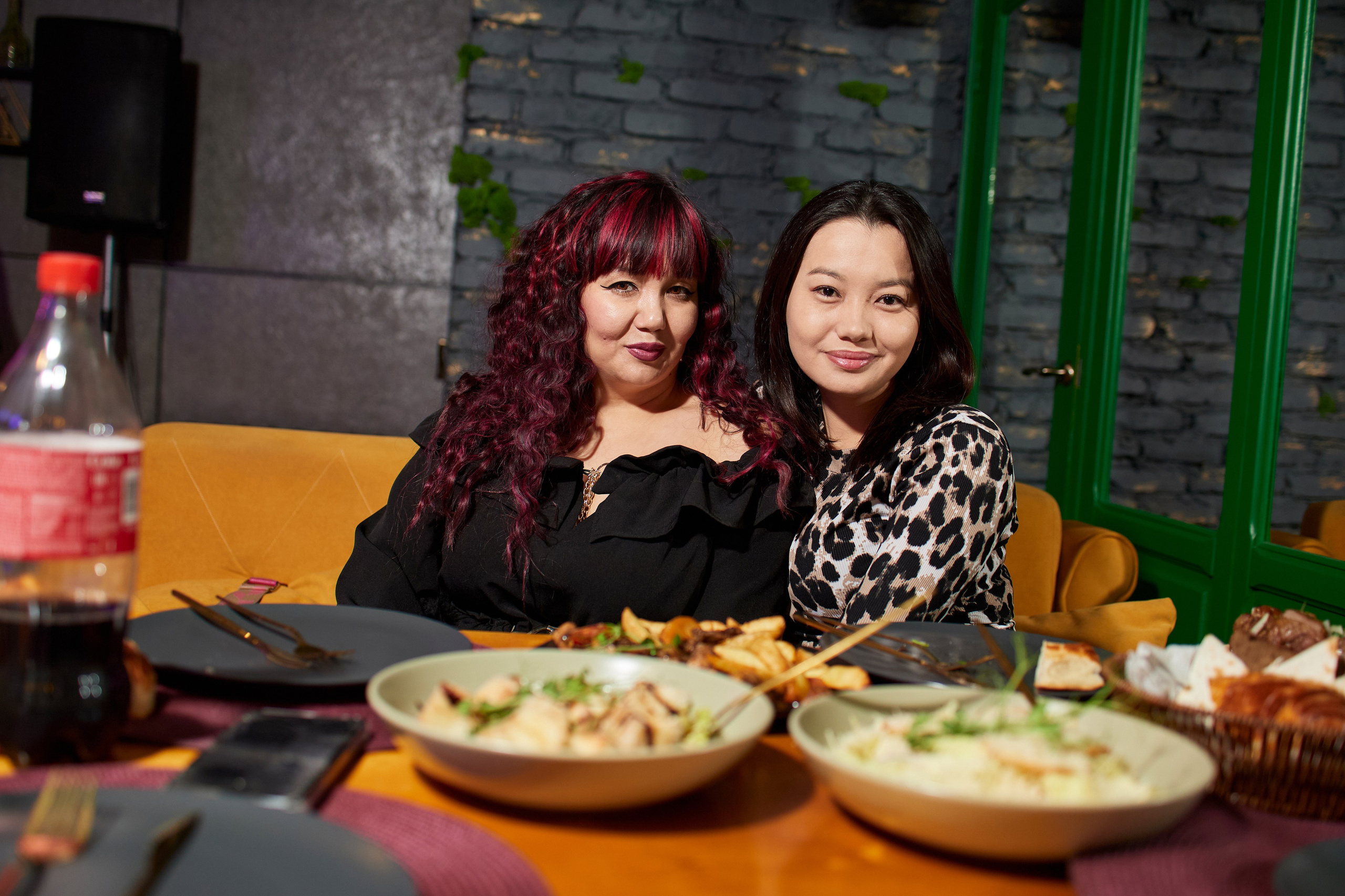 MAXIM & DAMIR | FOREST BAR | 8 МАРТА! 2-й вечер. Главная