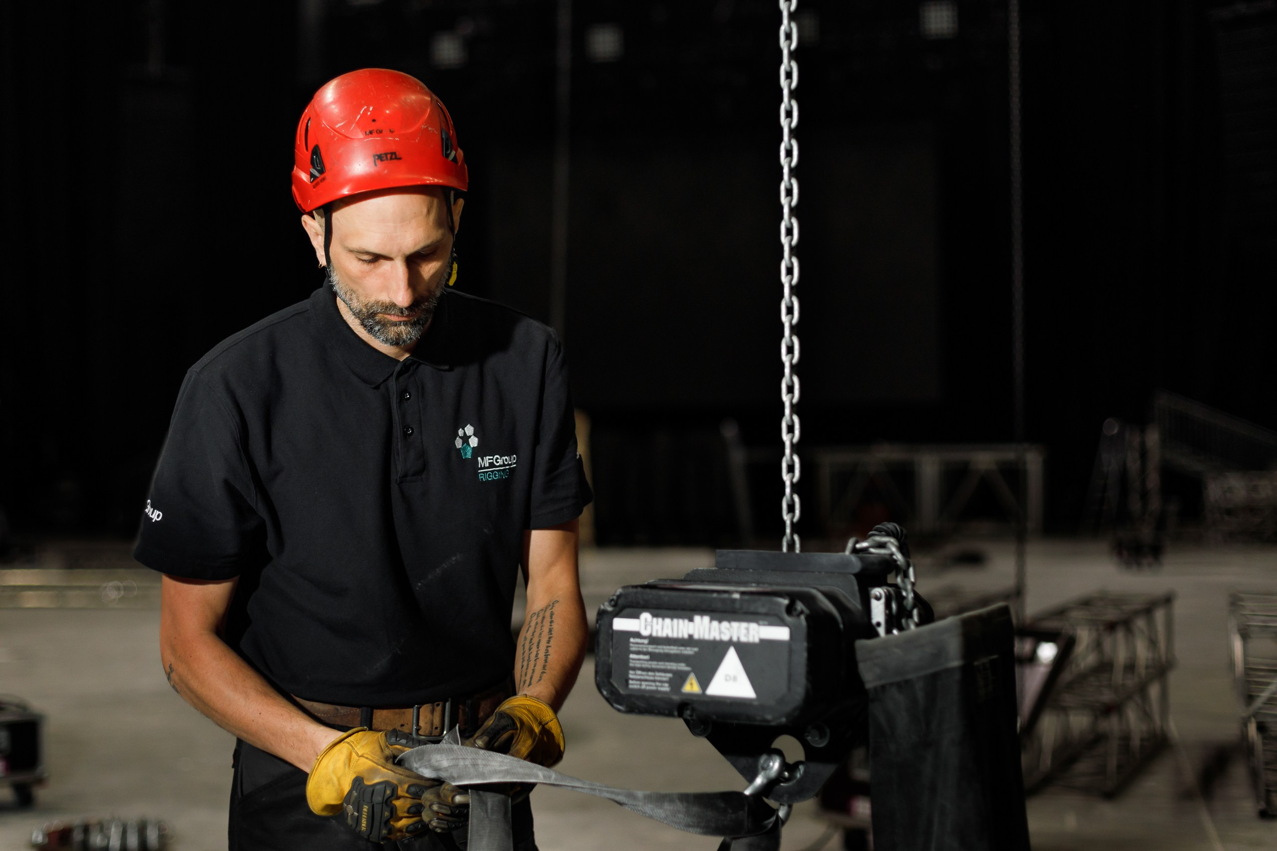 Установка сцены