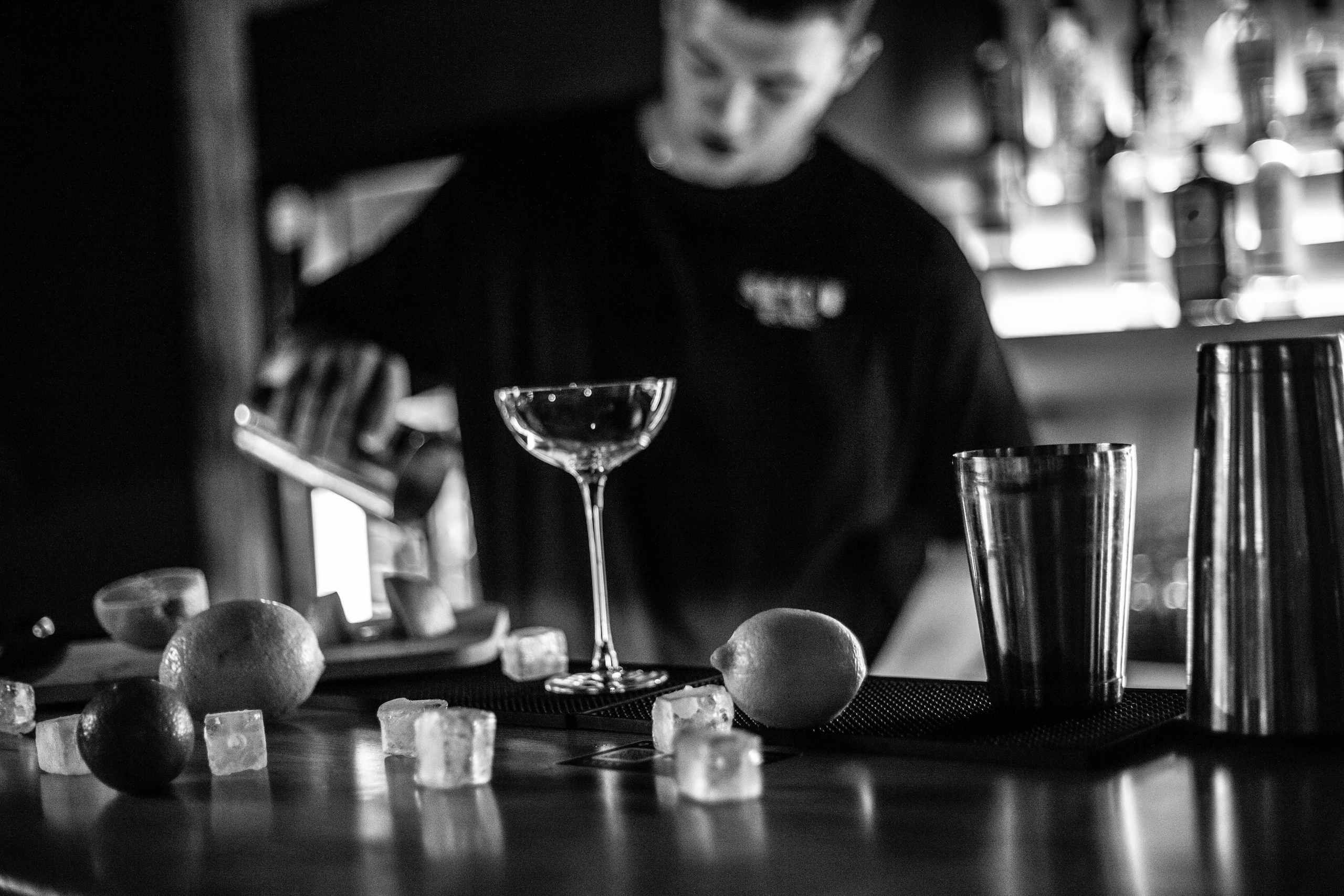 Шот Бар. Уличный фотограф Города N