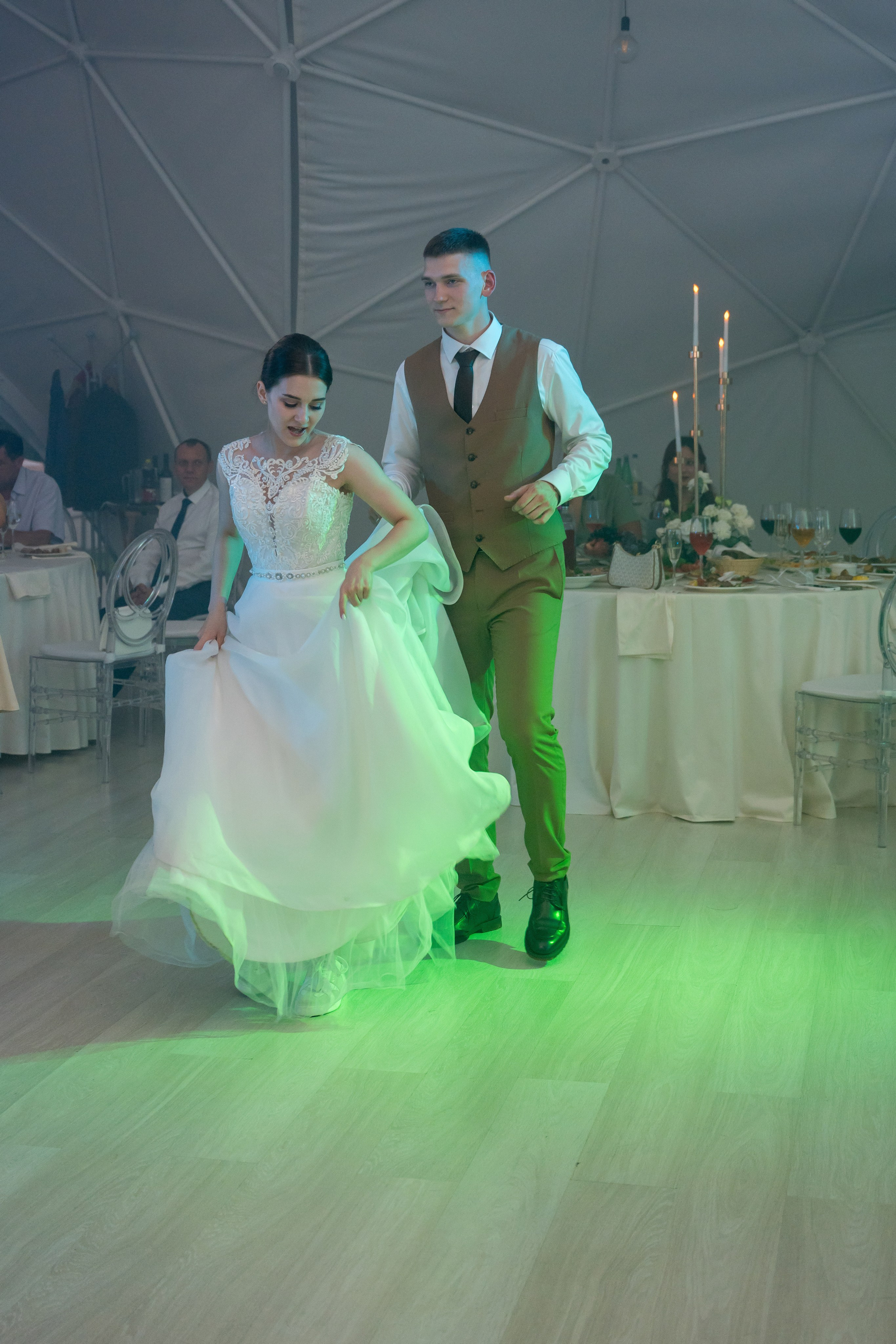 Данила & Олеся. Семейный и контент фотограф в Москве Alira