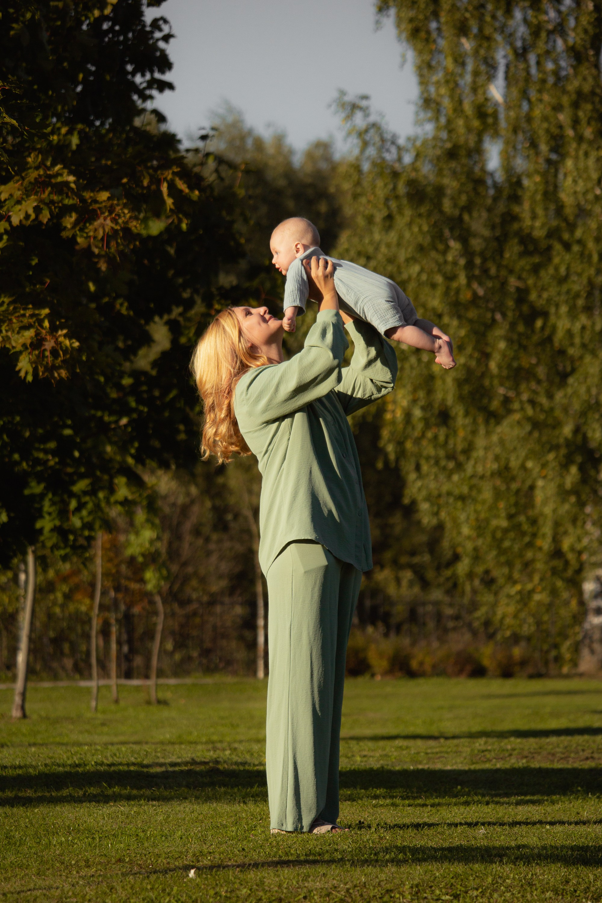 Наташа с малышом. Фотограф Великий Новгород Татьяна Чиглинцева
