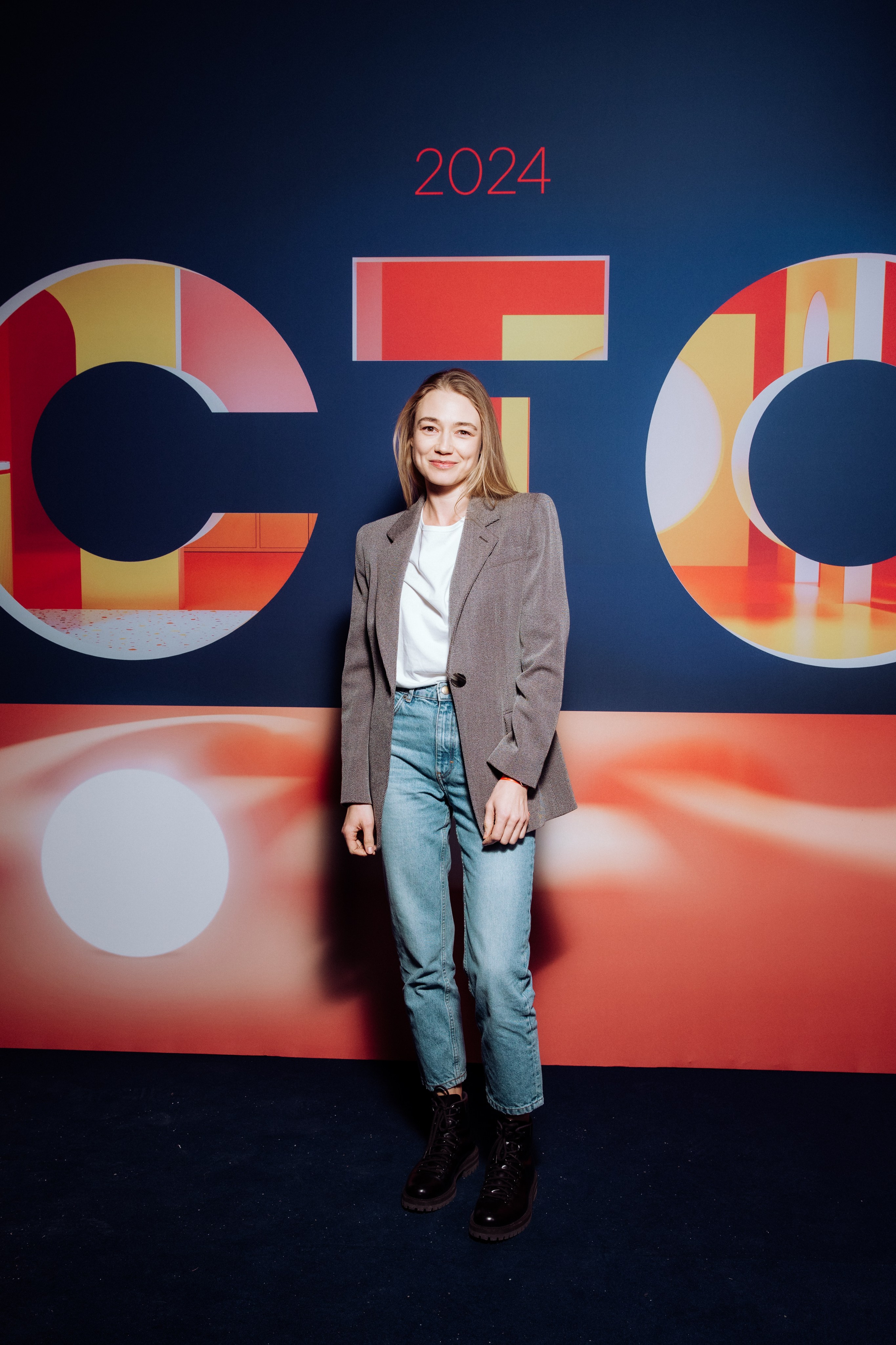 Презентация СТС 21.11.2023. EVEREST PHOTO REPORT