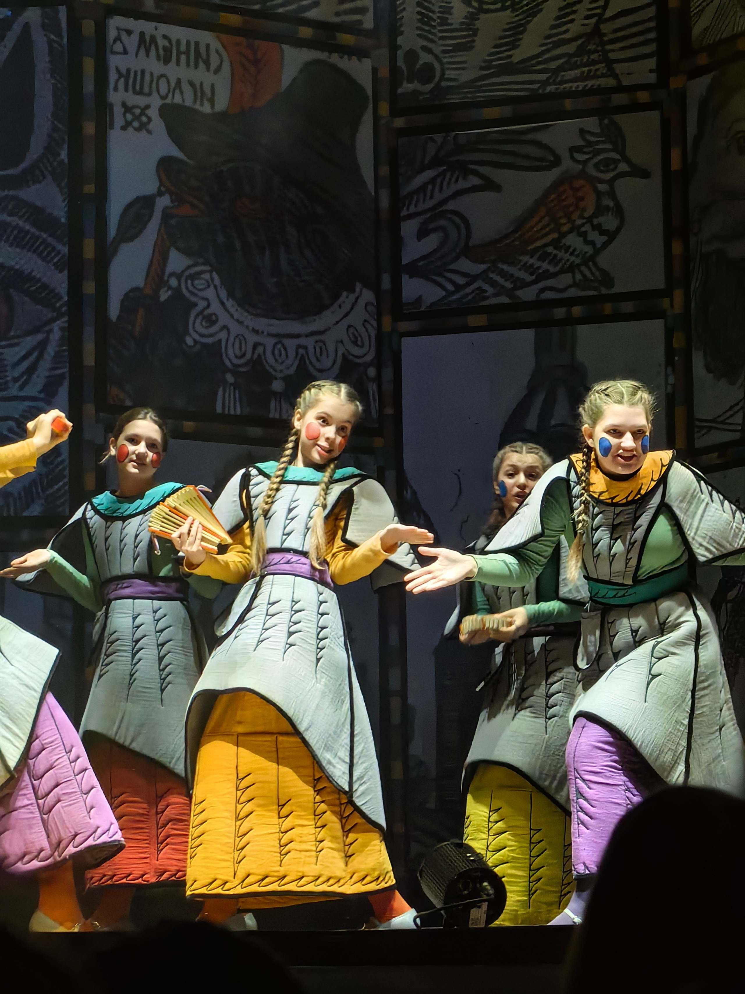 Спектакли и выступления. Варвара Карасёва