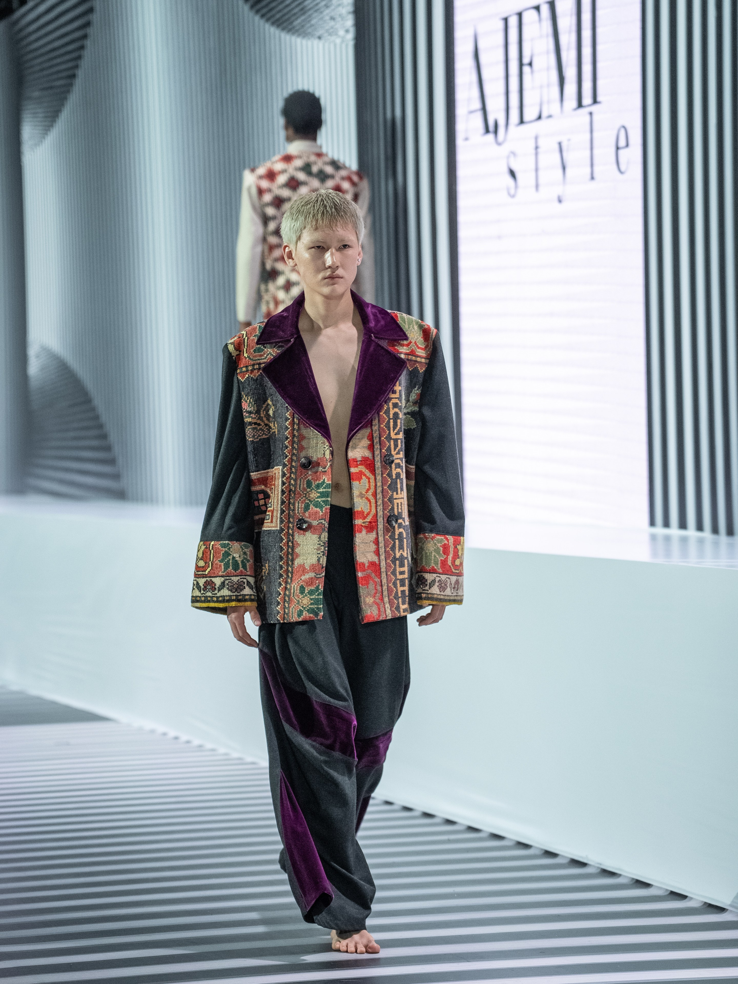 AJEMI STYLE. Сайт Алматинского НЮ АРТ, будуар и фэшн фотографа Дениса Карпенко