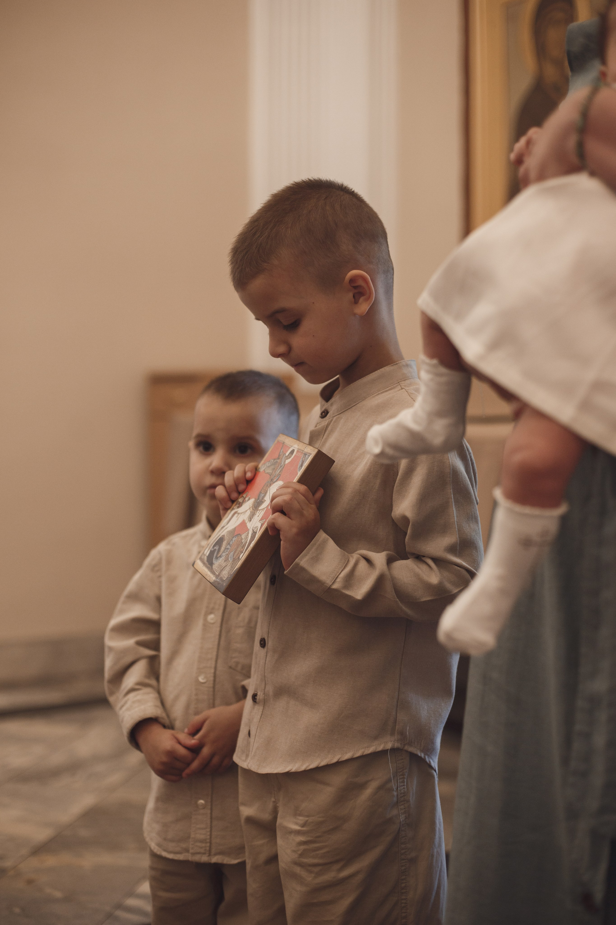 Фотосъёмка таинства крещения в Белгороде. Свадебный и контент фотограф в Белгороде Ярослав Гаврилейченко