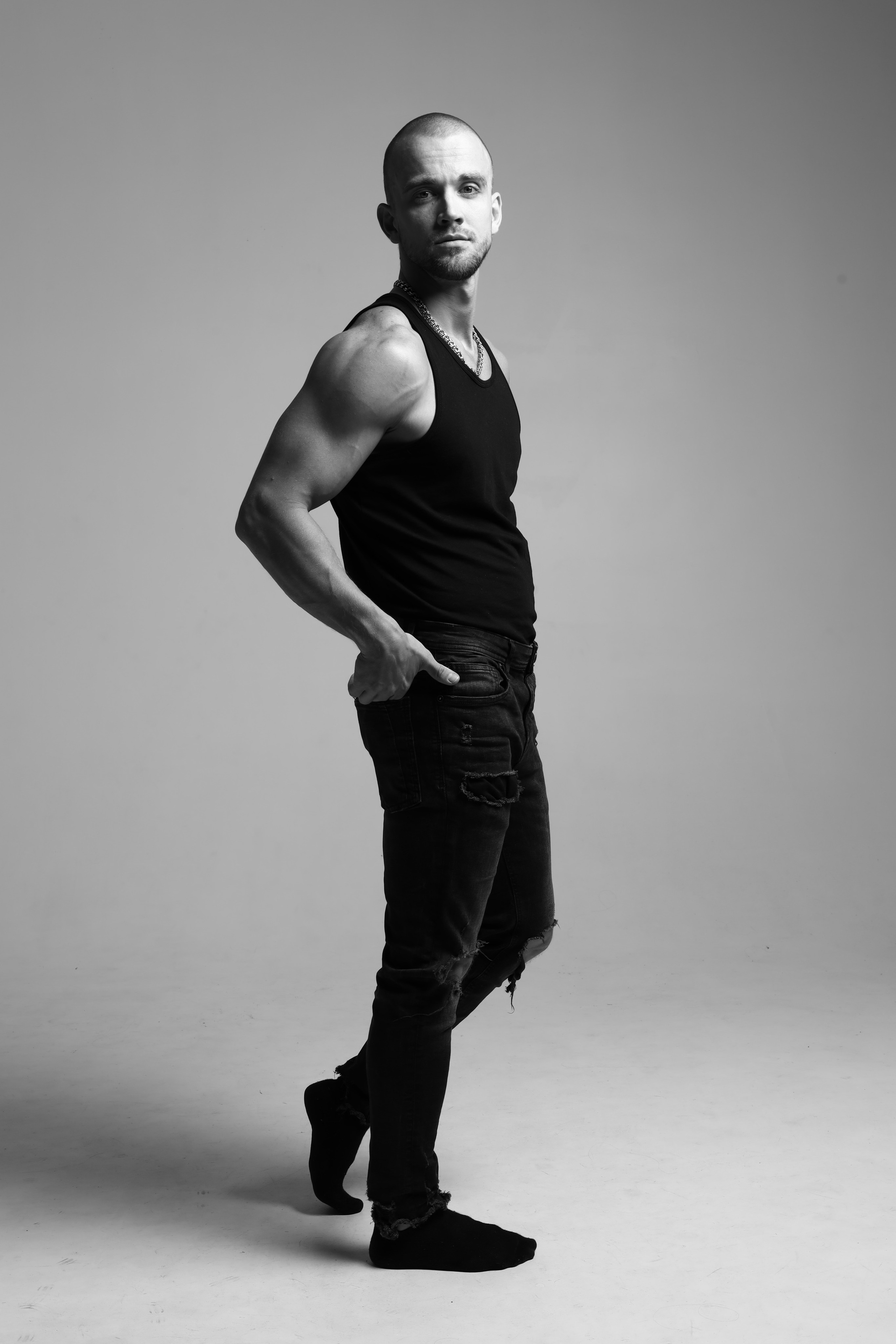 Модель Владислав Л. (177 см, 120/77/90)