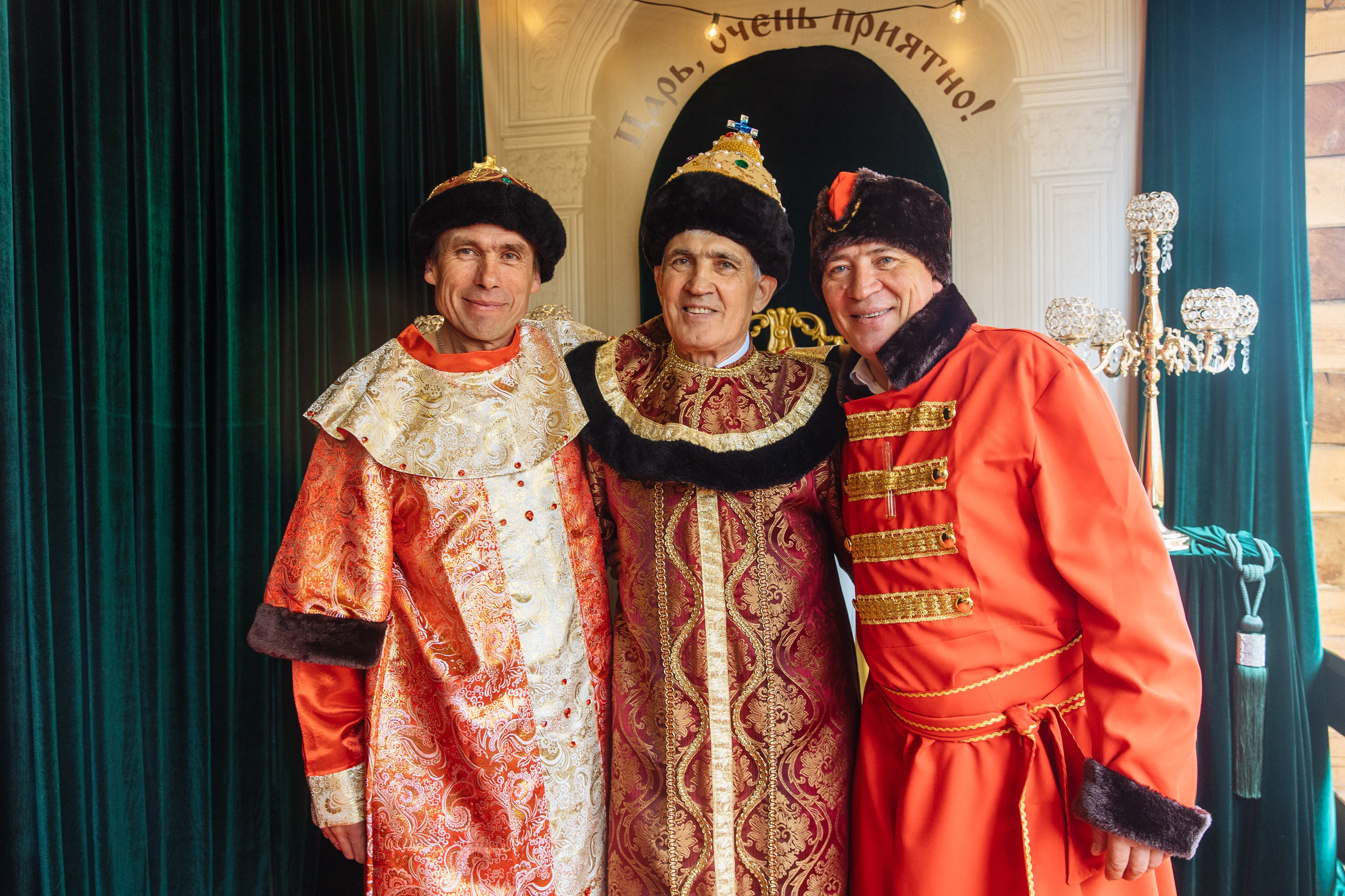 «Иван Васильевич меняет профессию» Юбилей. Свадебный и семейный фотограф в Улан-Удэ