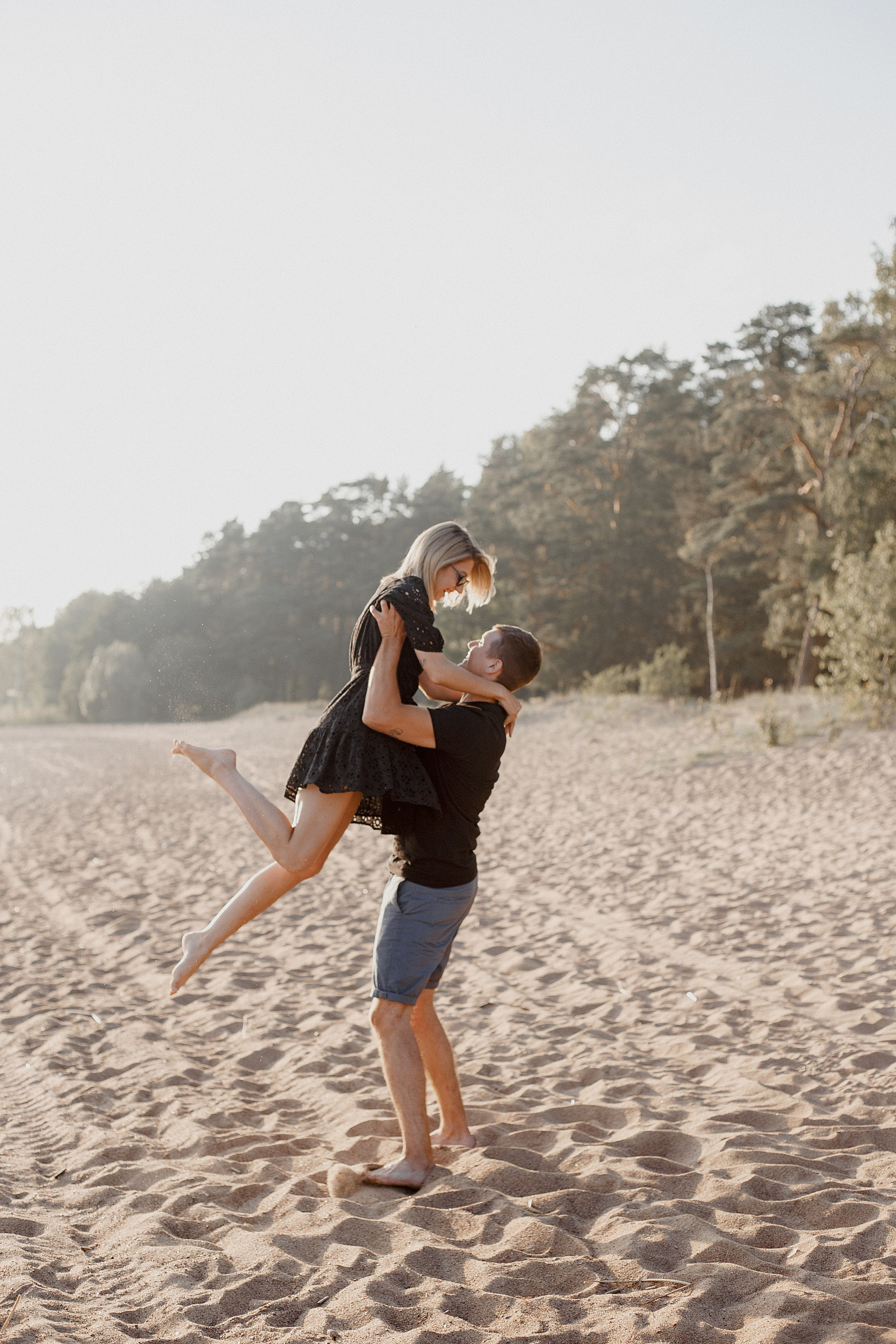 Прогулка на заливе. Свадебный фотограф Санкт-Петербург  Москва