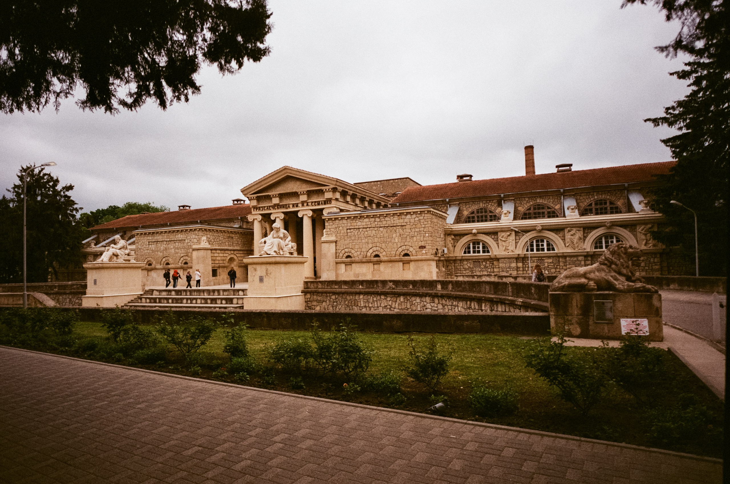 Ессентуки / Voigtlander BESSA-T / Fujifilm X-tra 400 (просрочка)