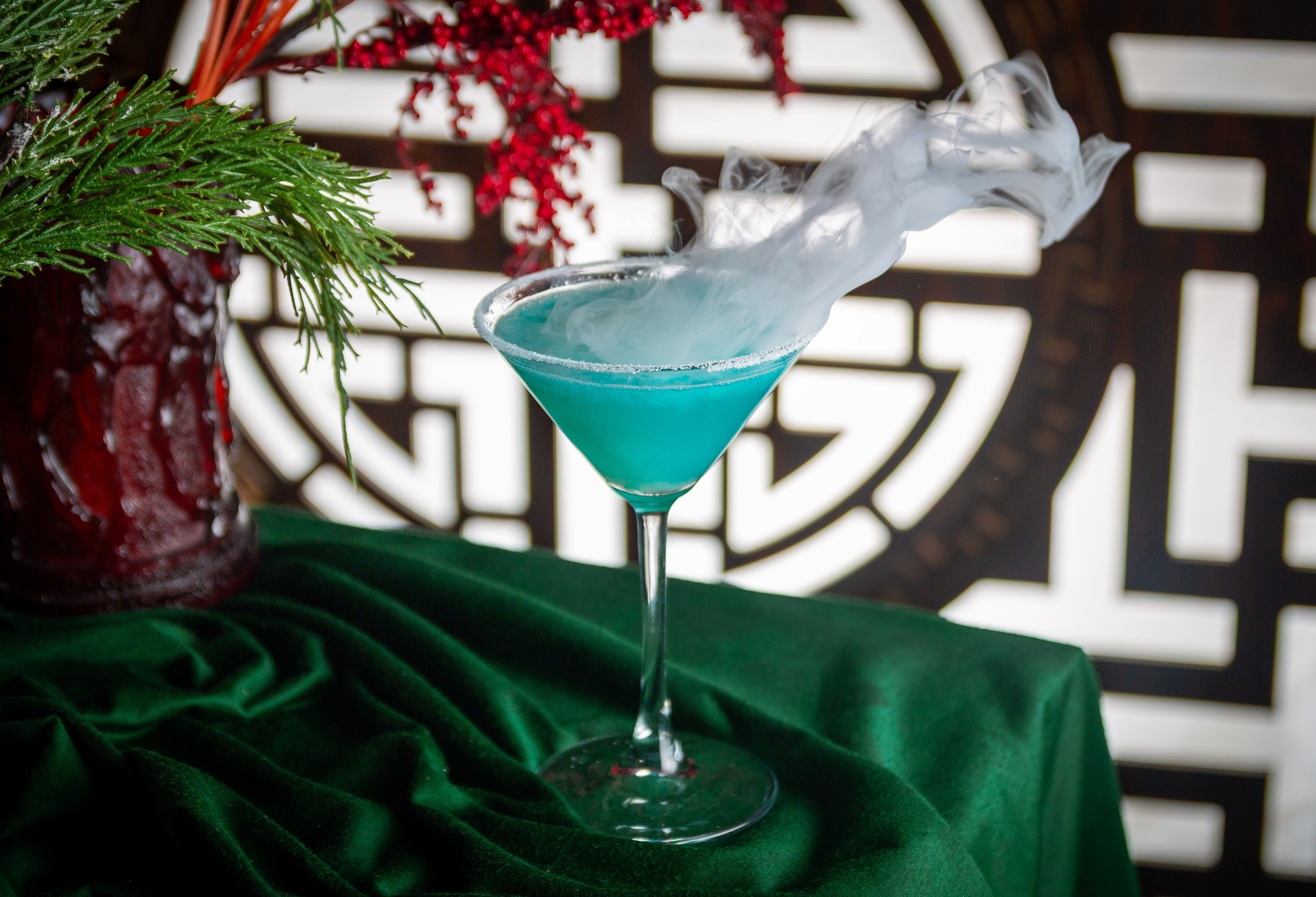 Bar 12. Александр Стряпунин — предметный фотограф в Улан-Удэ