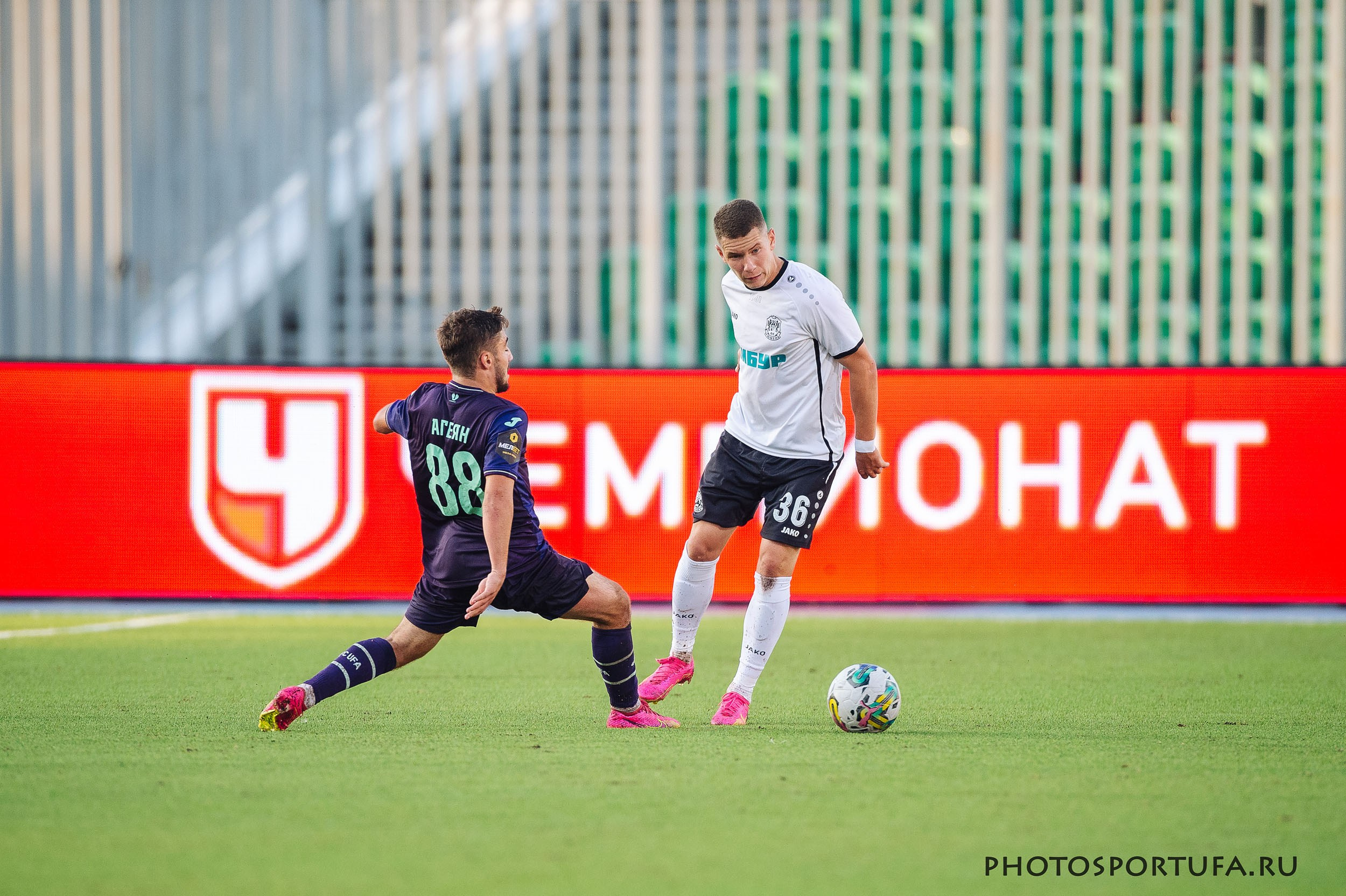 Россия — МЕЛБЕТ — Первая Лига. 4 -й тур «ФК УФА» — ФК «Тюмень». Спортивный фотограф в Уфе Евгений Буров