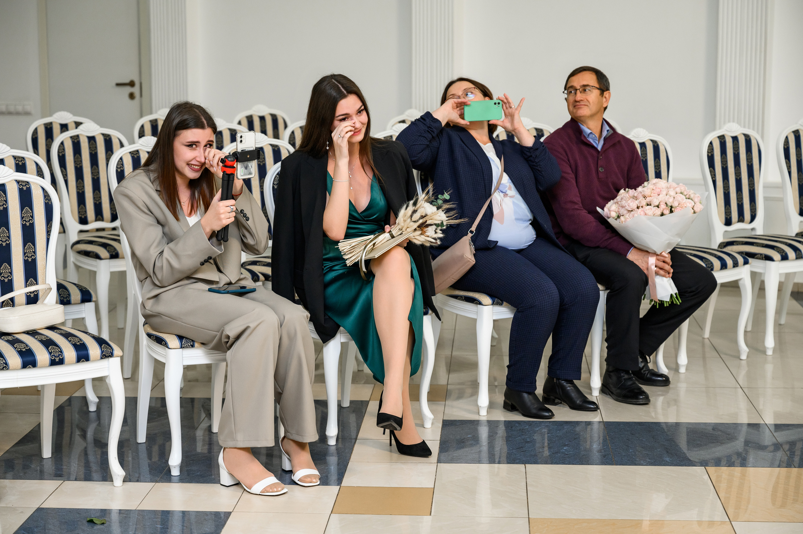 Свадебная фотосессия Radisson Blu Olympiyskiy Hotel. Свадебный фотограф Москва Юрий Кульман