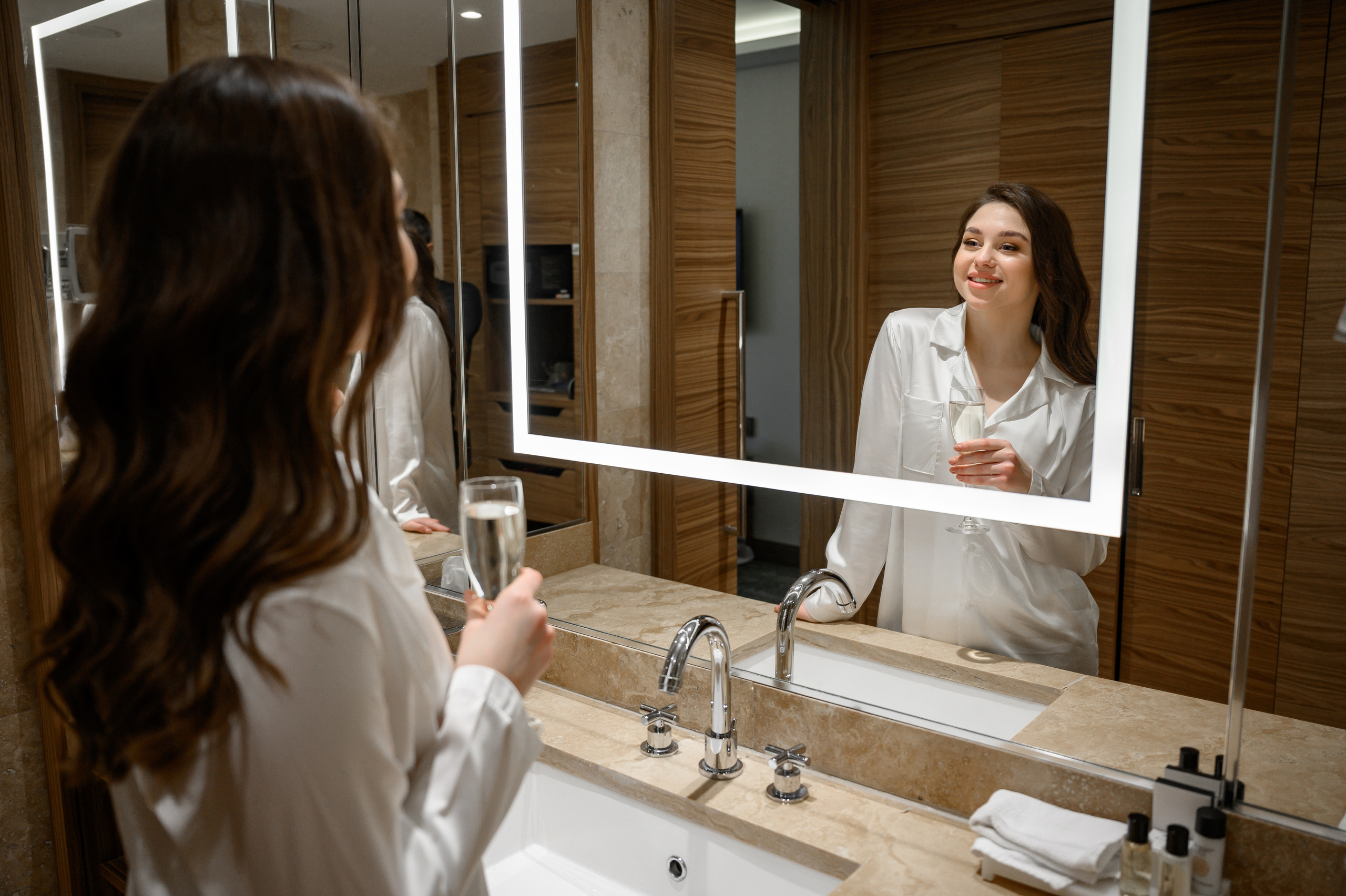 Свадебная фотосессия Radisson Blu Olympiyskiy Hotel. Свадебный фотограф Москва Юрий Кульман