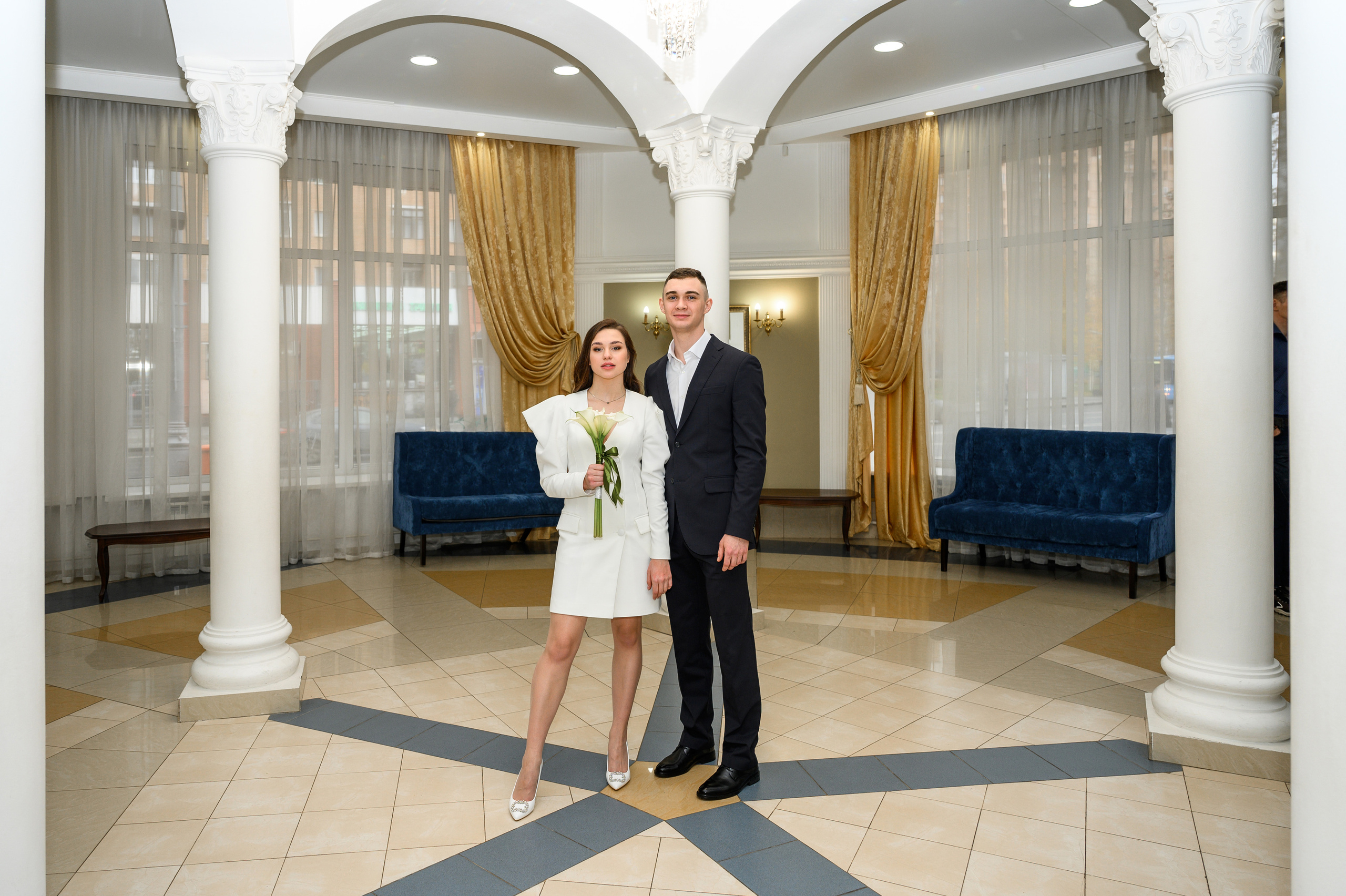 Свадебная фотосессия Radisson Blu Olympiyskiy Hotel. Свадебный фотограф Москва Юрий Кульман