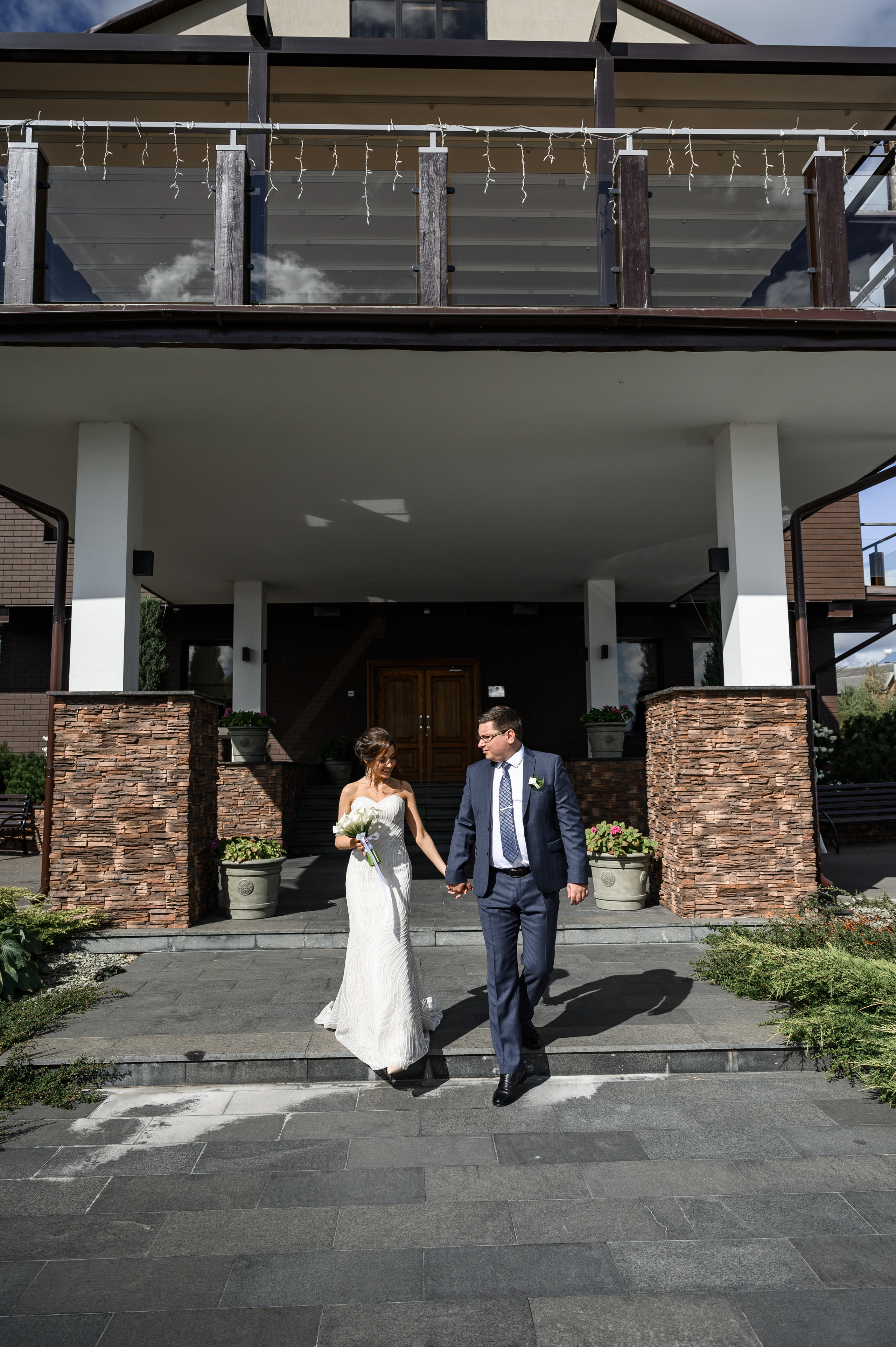 Свадебная фотосессия Барвиха luxury village. Свадебный фотограф Москва Юрий Кульман