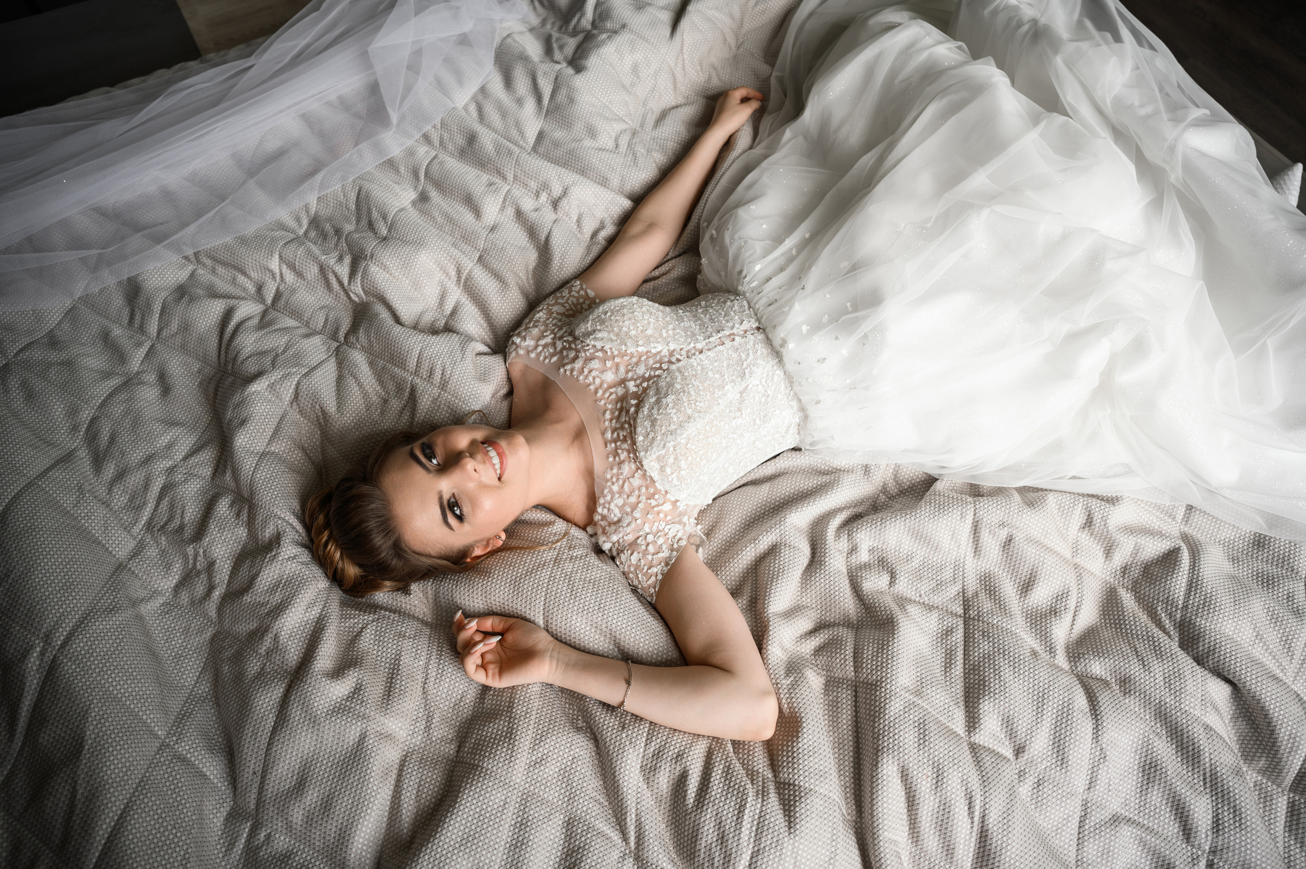 Свадьба шатёр Лесная дача. Свадебный фотограф Москва Юрий Кульман