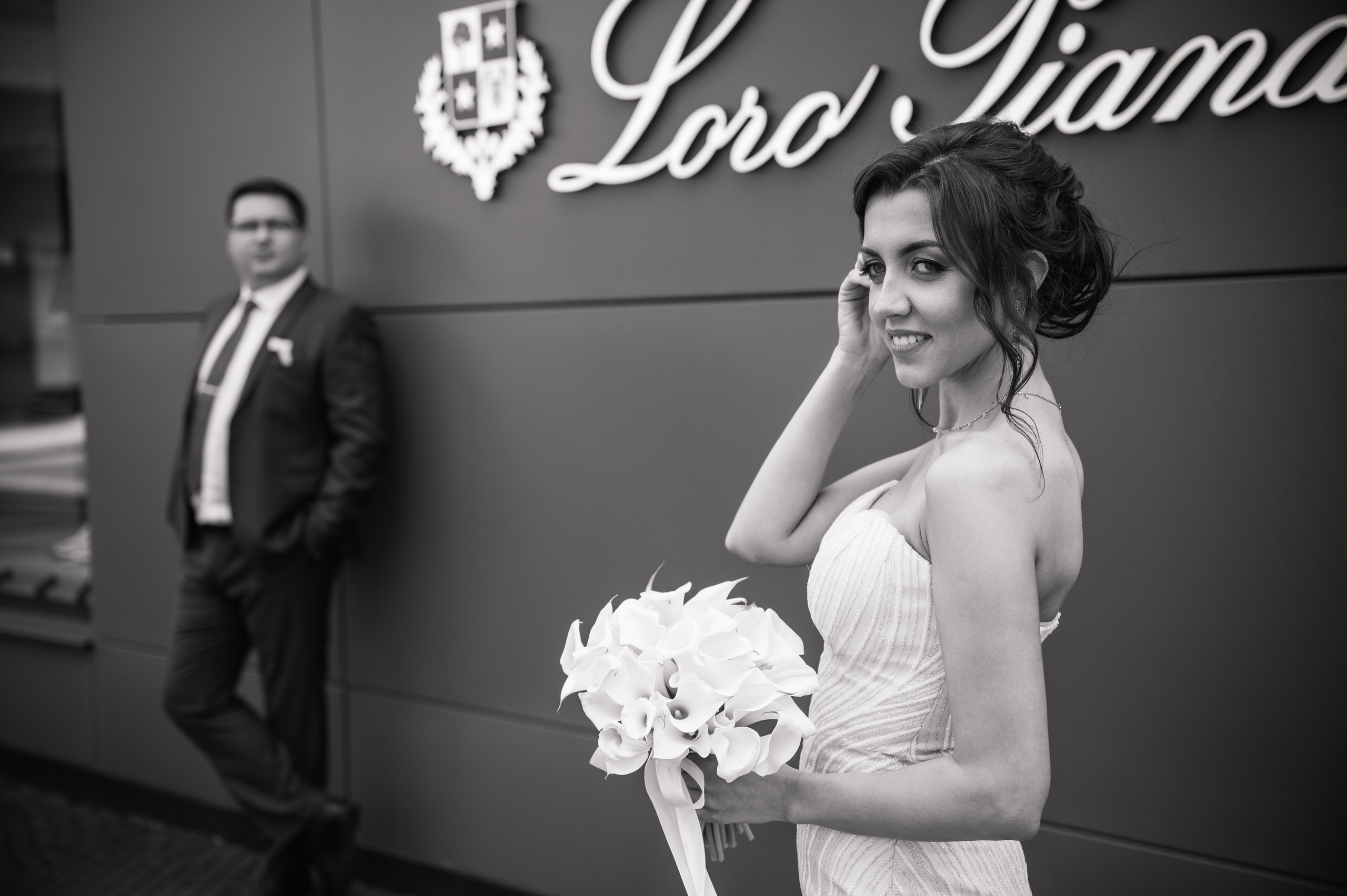 Свадебная фотосессия Барвиха luxury village. Свадебный фотограф Москва Юрий Кульман