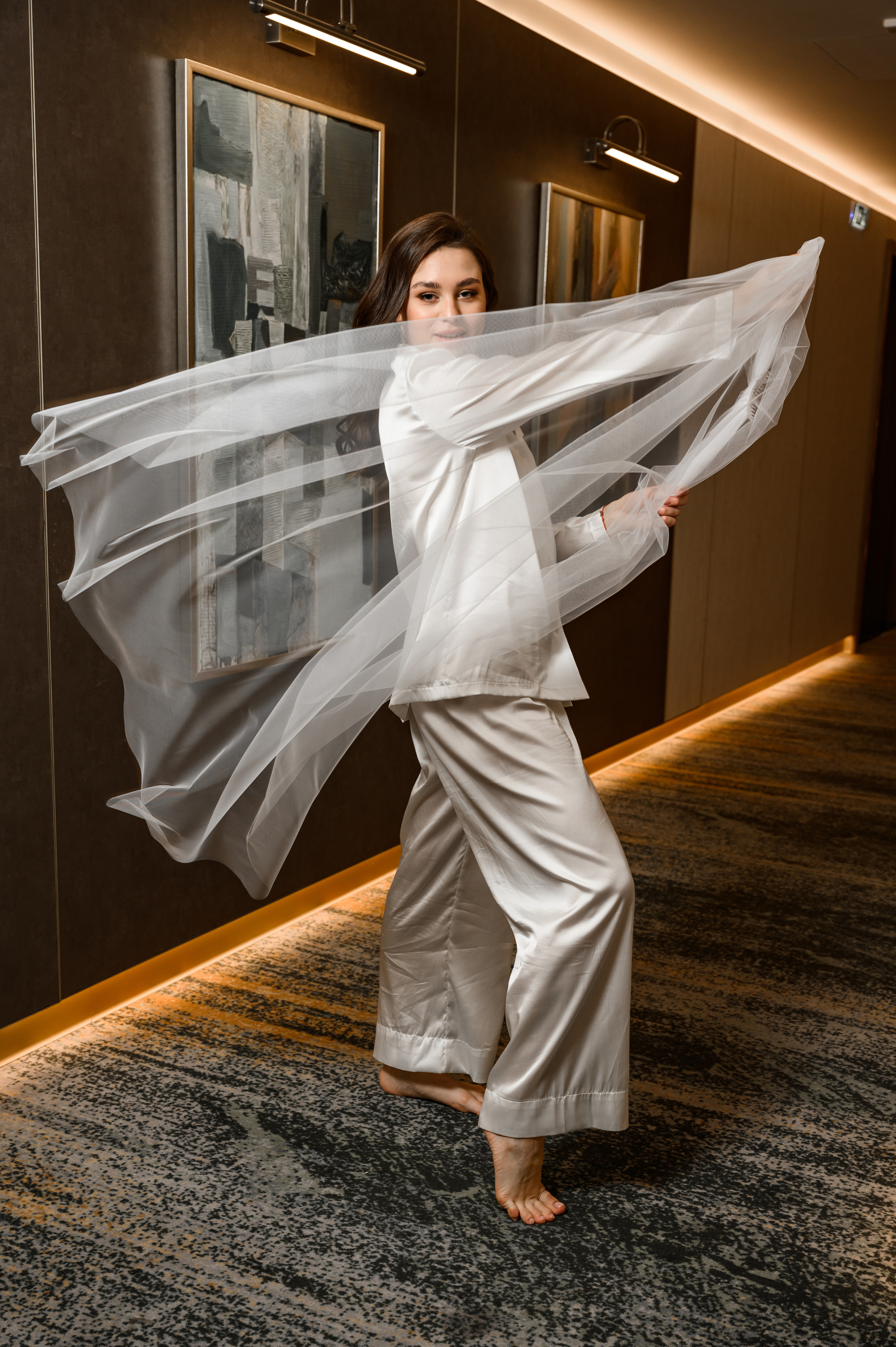 Свадебная фотосессия Radisson Blu Olympiyskiy Hotel. Свадебный фотограф Москва Юрий Кульман