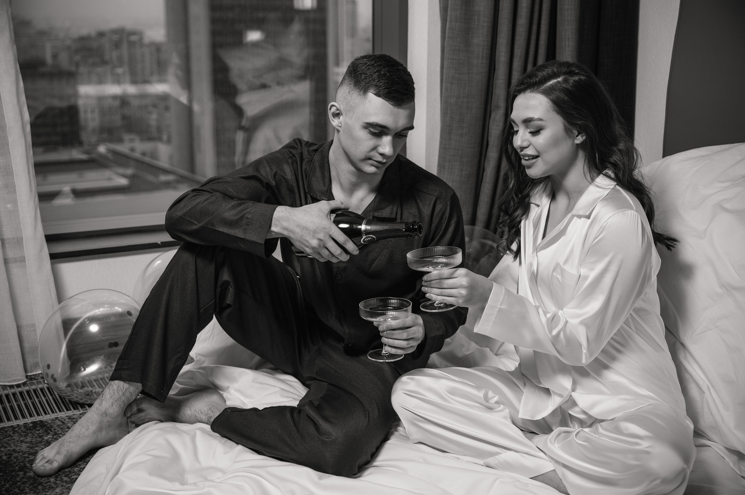 Свадебная фотосессия Radisson Blu Olympiyskiy Hotel. Свадебный фотограф Москва Юрий Кульман