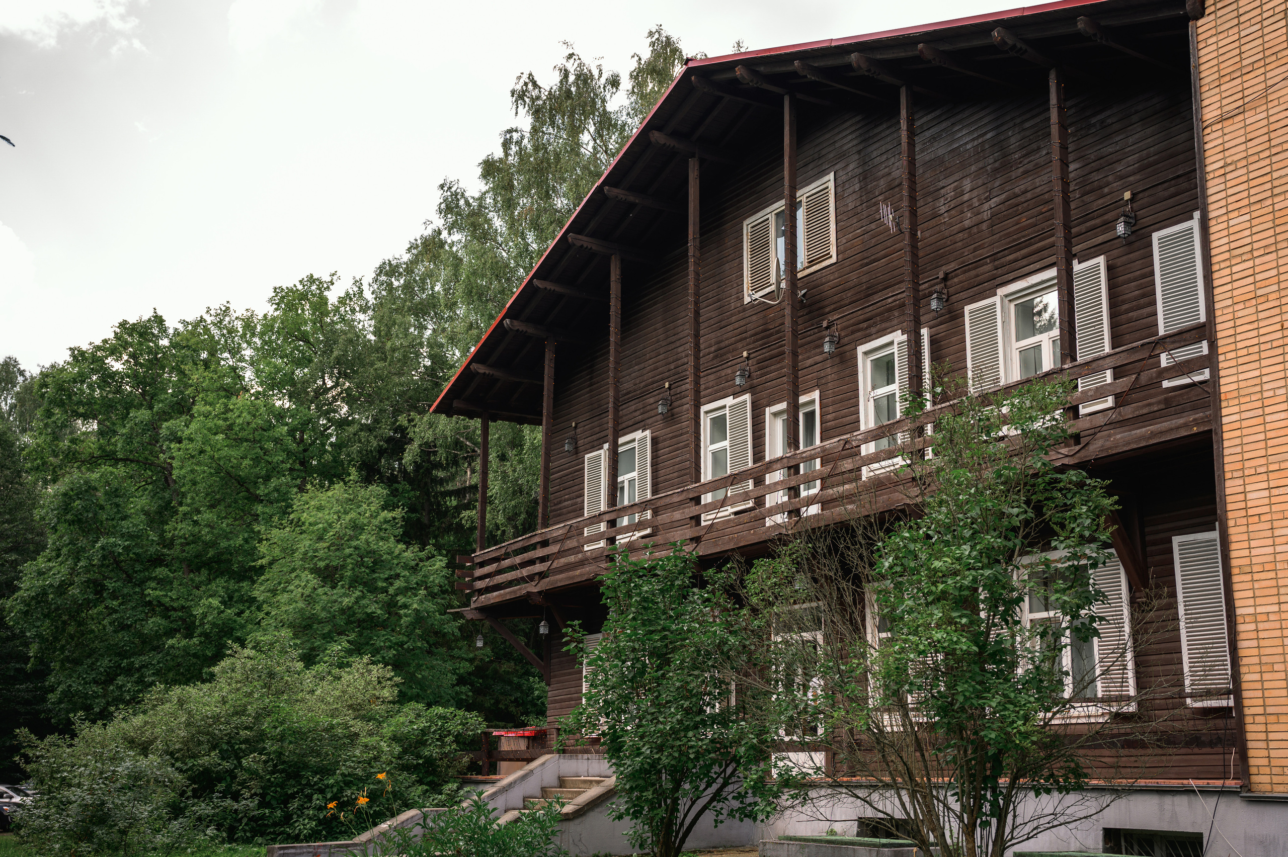 Свадьба шатёр Лесная дача. Свадебный фотограф Москва Юрий Кульман