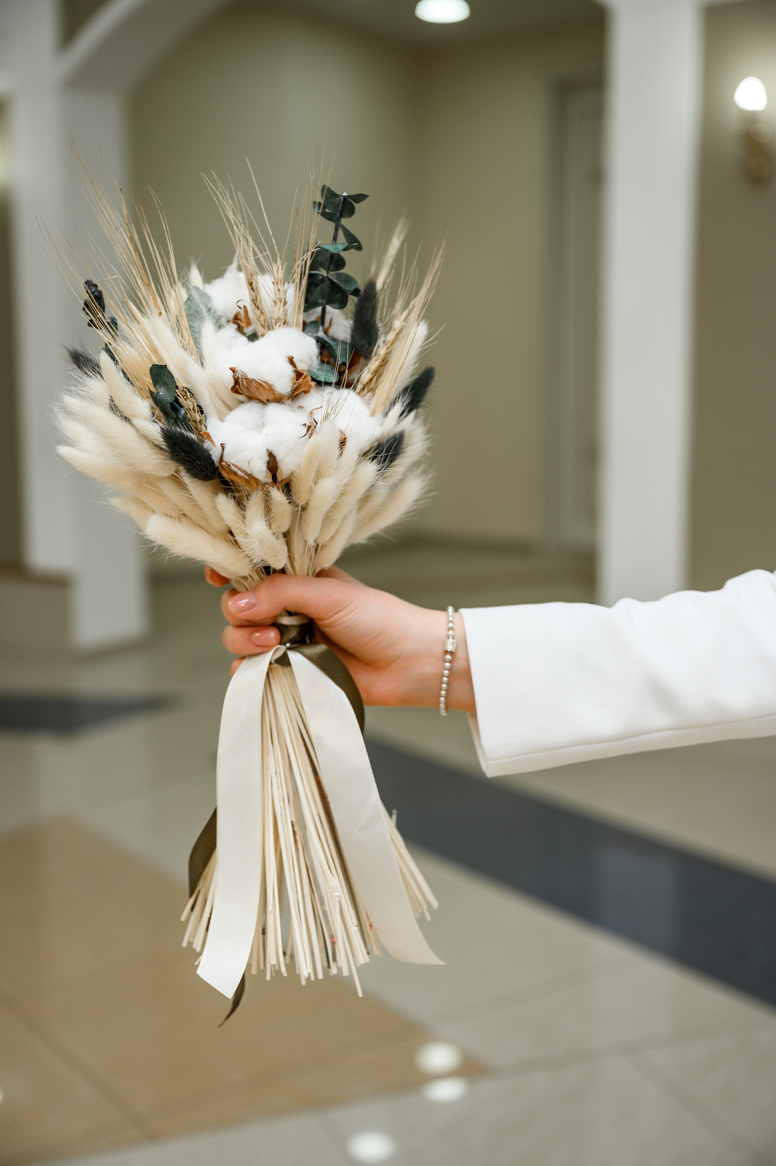 Свадебная фотосессия Radisson Blu Olympiyskiy Hotel. Свадебный фотограф Москва Юрий Кульман