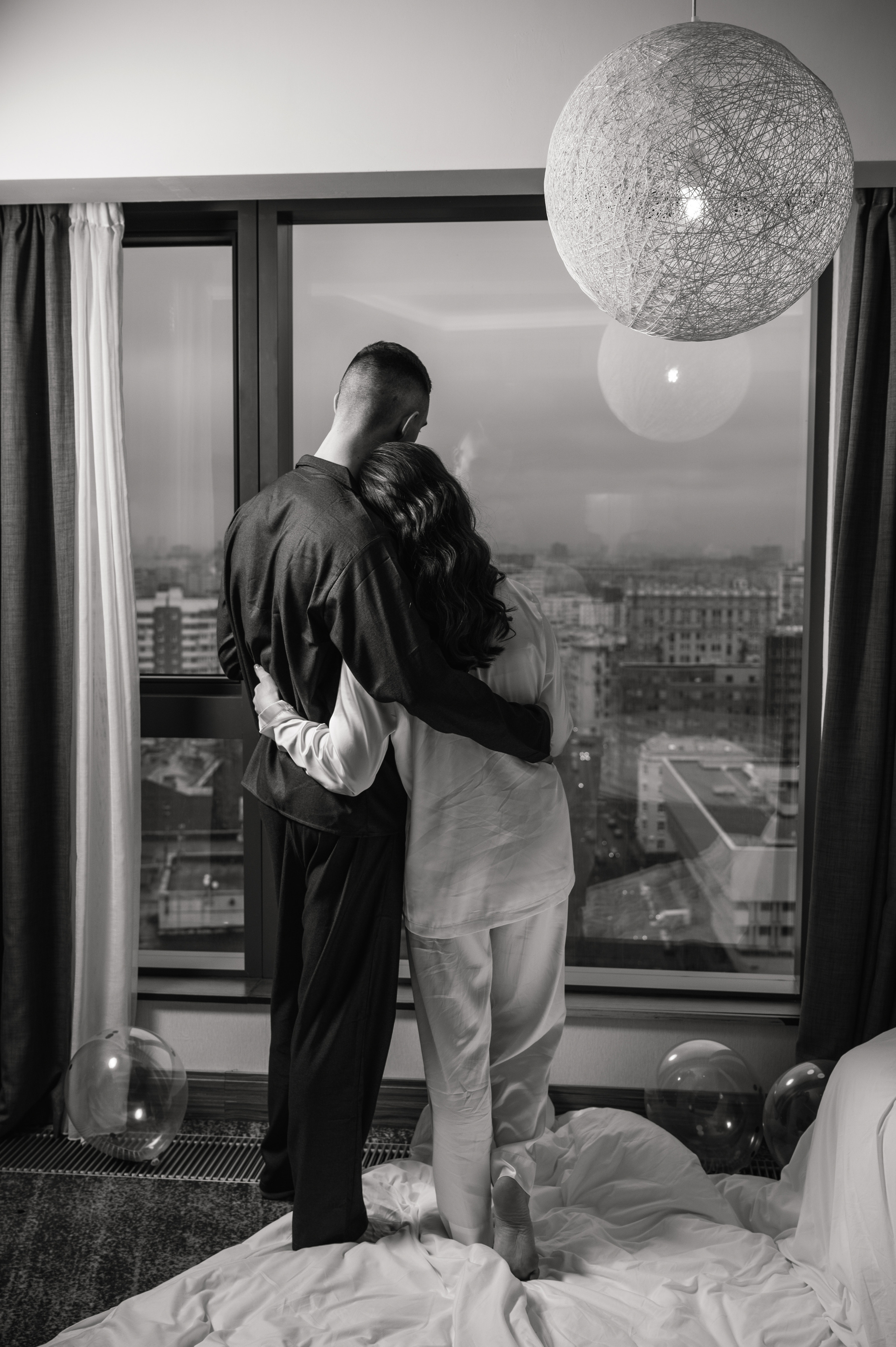 Свадебная фотосессия Radisson Blu Olympiyskiy Hotel. Свадебный фотограф Москва Юрий Кульман