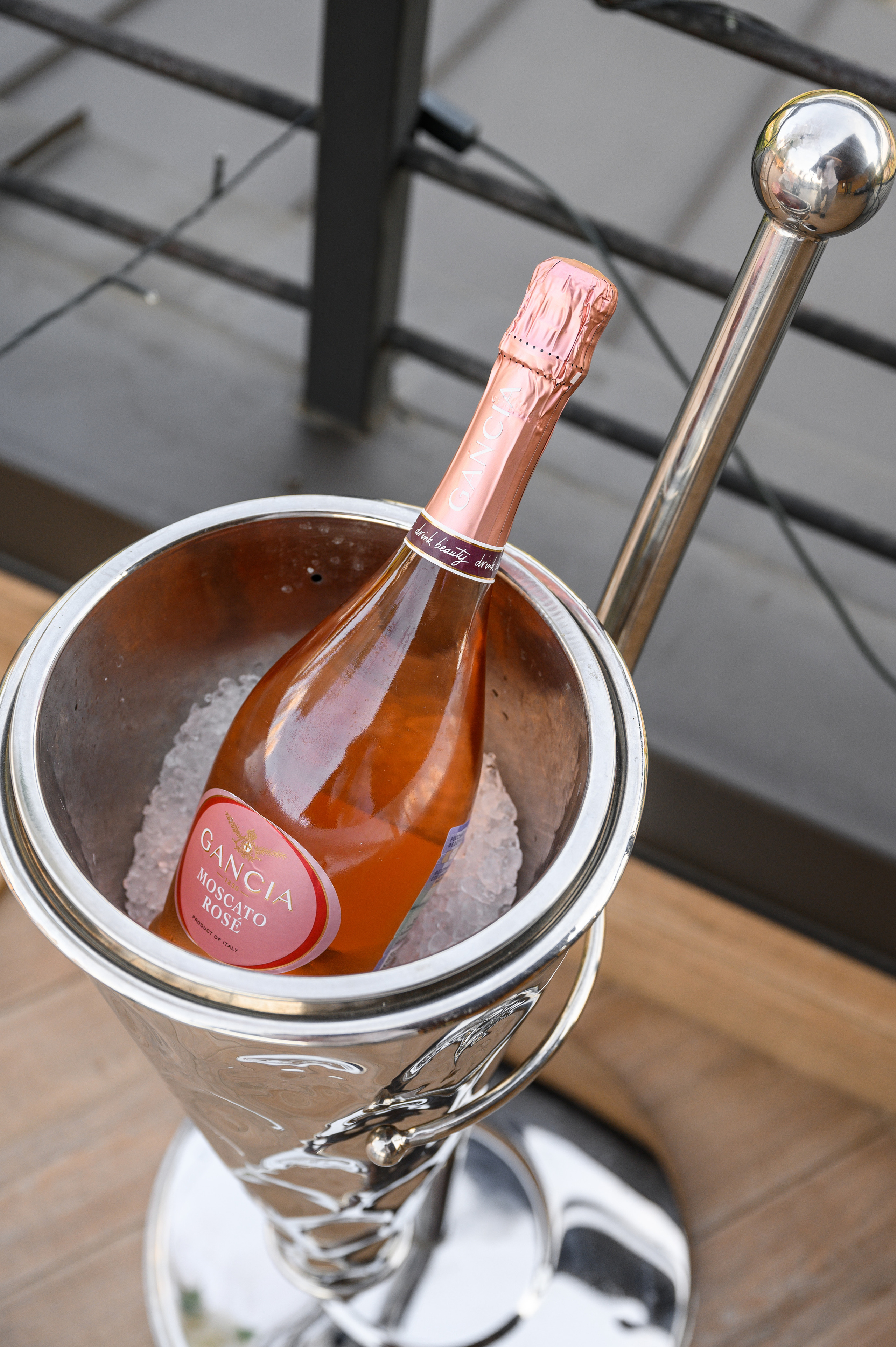 Свадебная фотосессия в Артиленд. Свадебный фотограф Москва Юрий Кульман