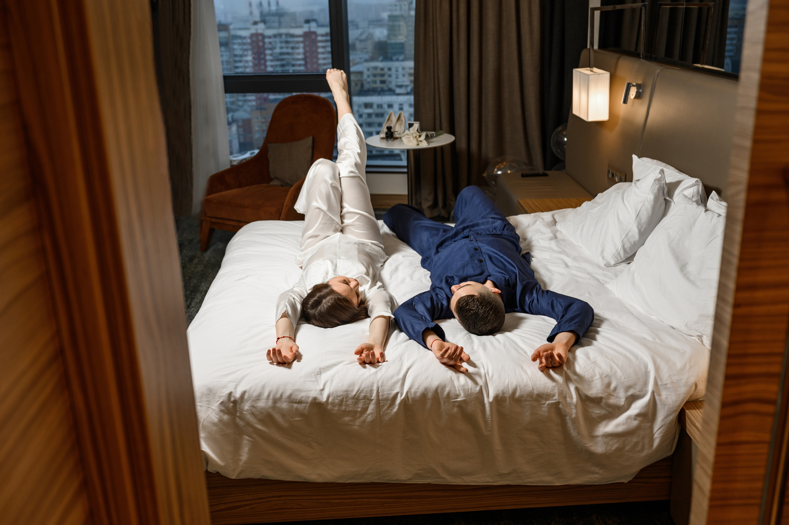 Свадебная фотосессия Radisson Blu Olympiyskiy Hotel. Свадебный фотограф Москва Юрий Кульман