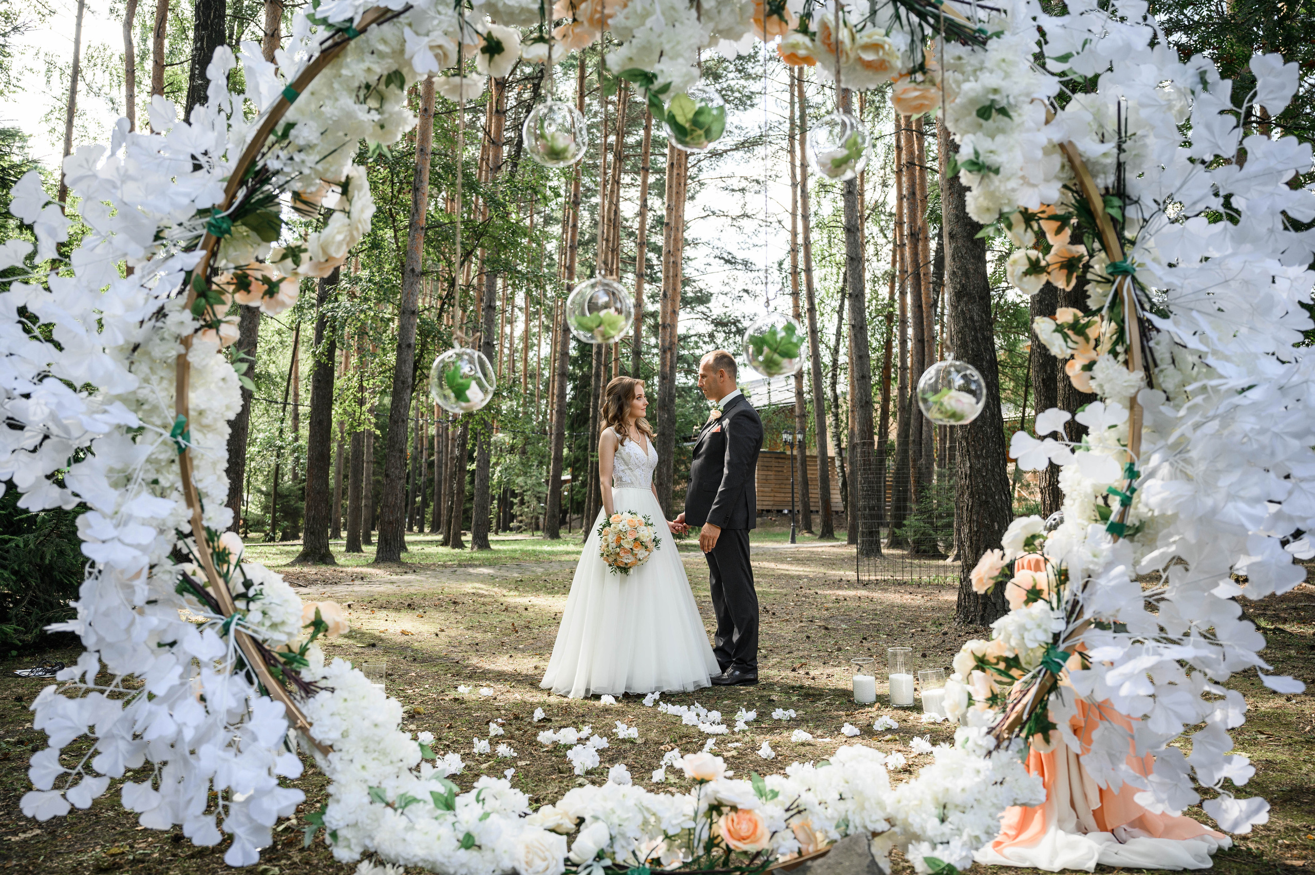 Свадебная фотосессия в Артиленд. Свадебный фотограф Москва Юрий Кульман