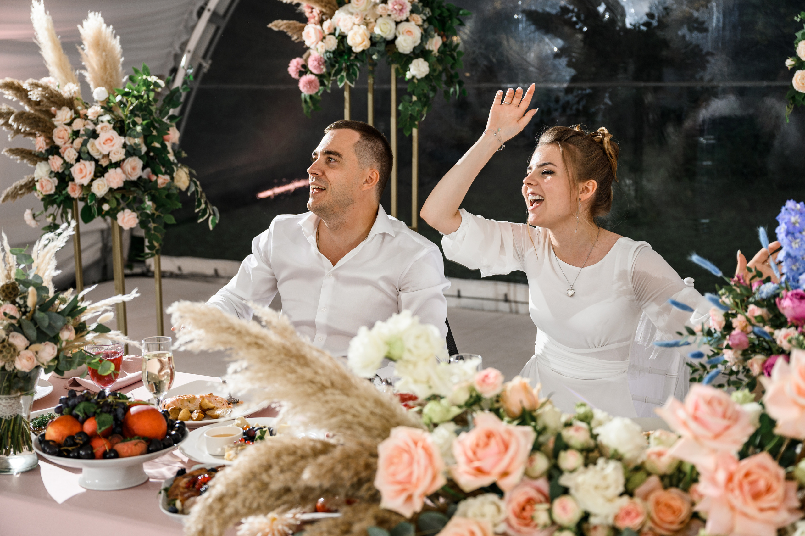 Свадьба шатёр Лесная дача. Свадебный фотограф Москва Юрий Кульман