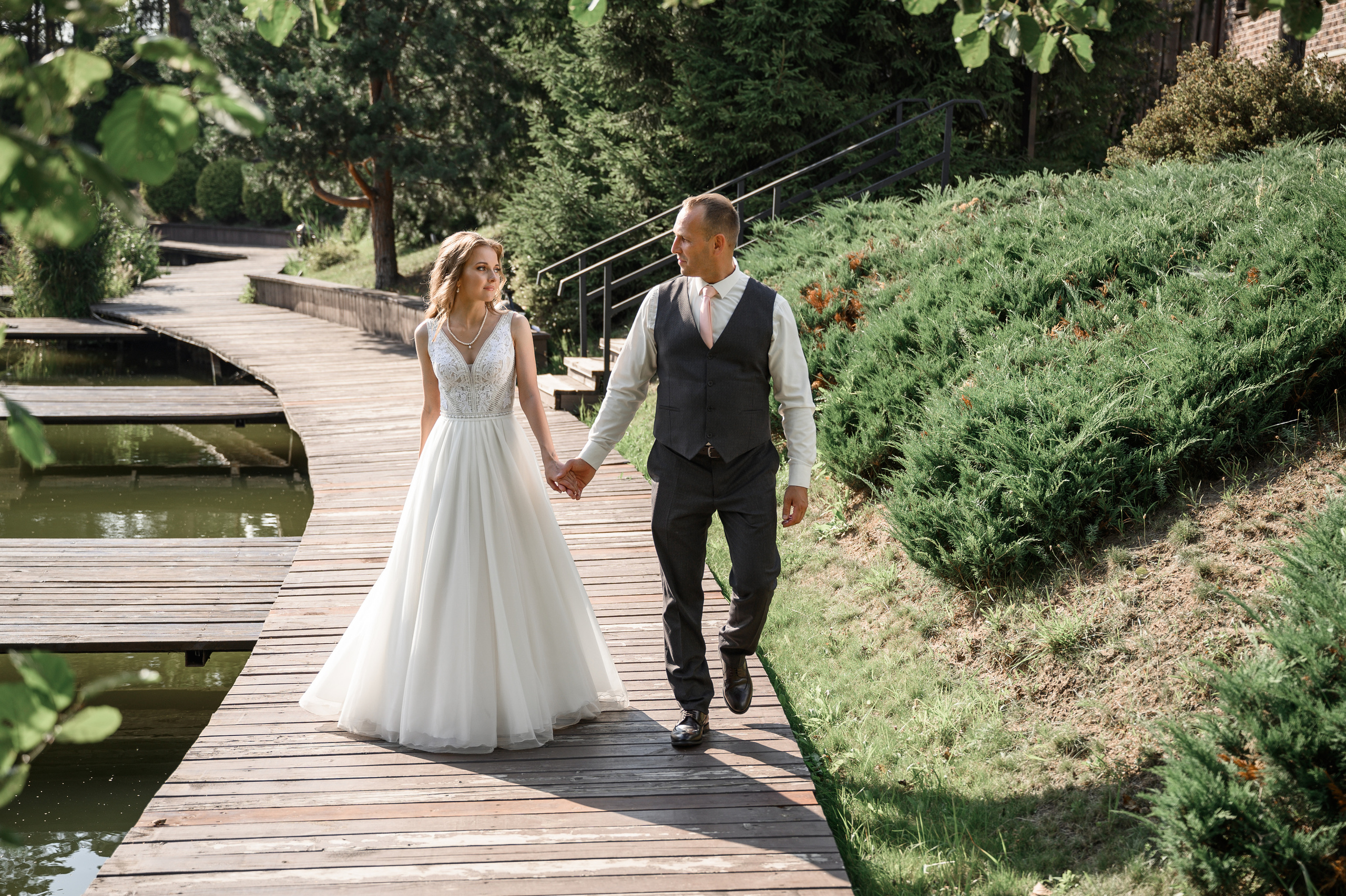 Свадебная фотосессия в Артиленд. Свадебный фотограф Москва Юрий Кульман