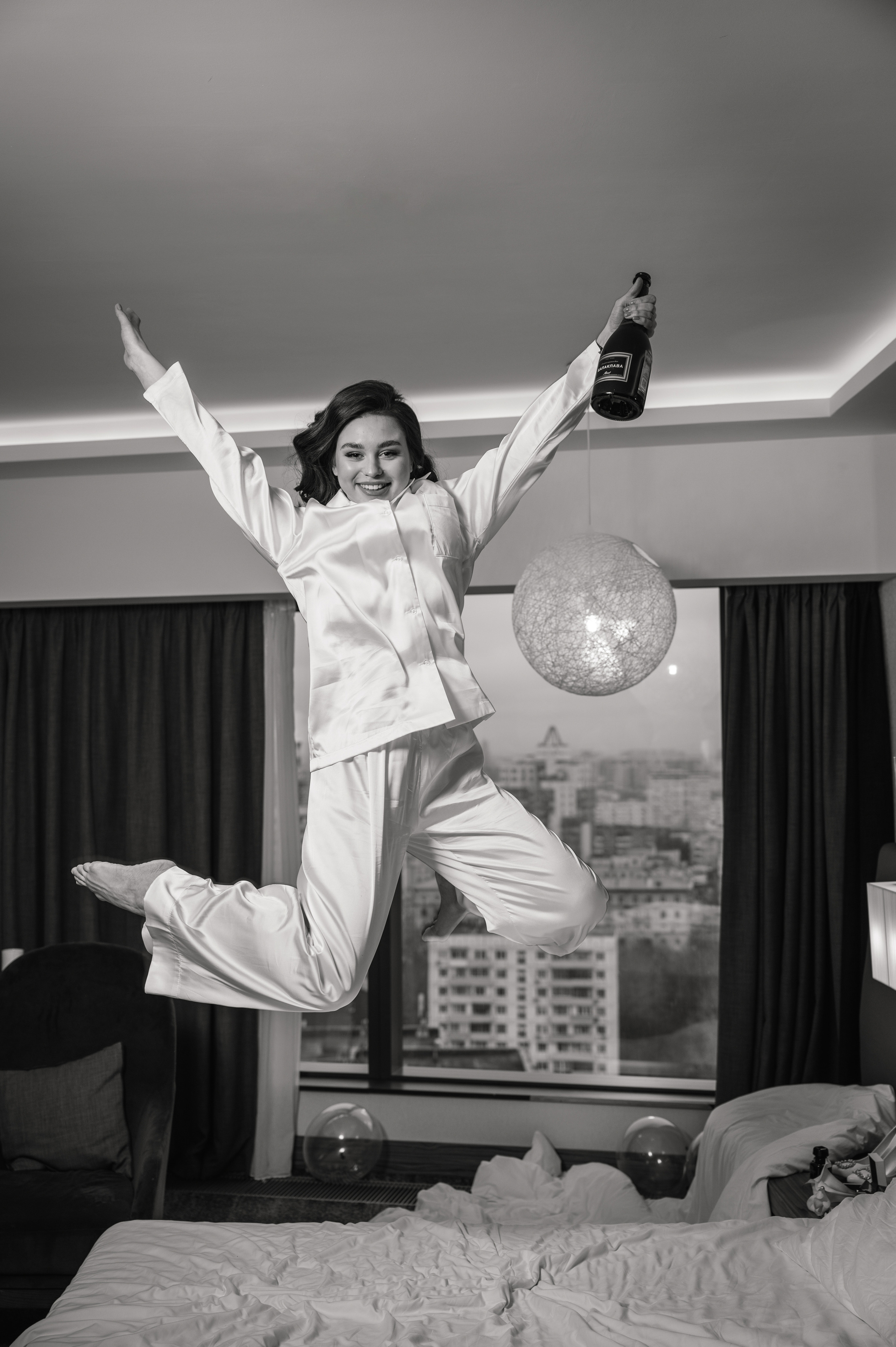 Свадебная фотосессия Radisson Blu Olympiyskiy Hotel. Свадебный фотограф Москва Юрий Кульман