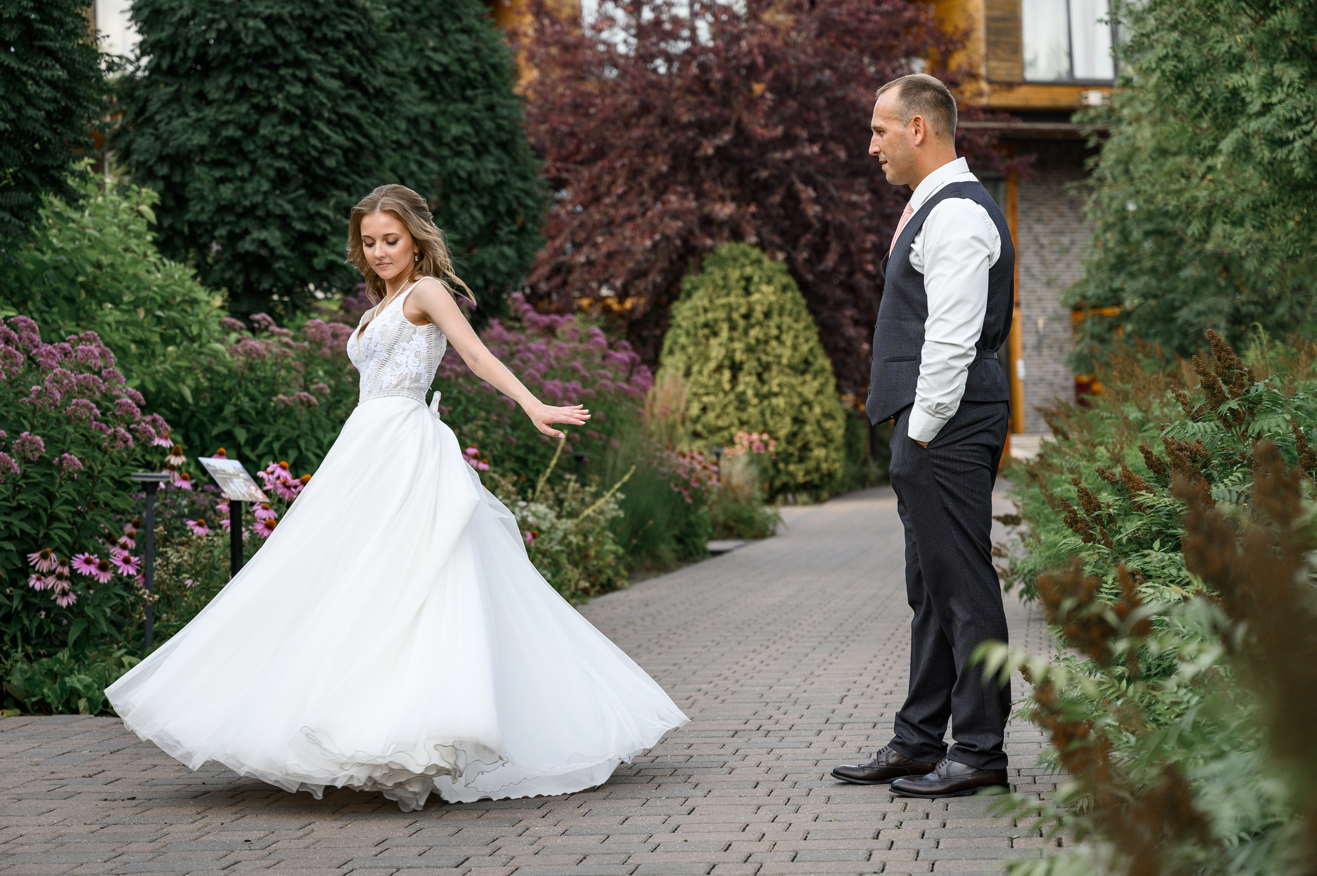 Свадебная фотосессия в Артиленд. Свадебный фотограф Москва Юрий Кульман