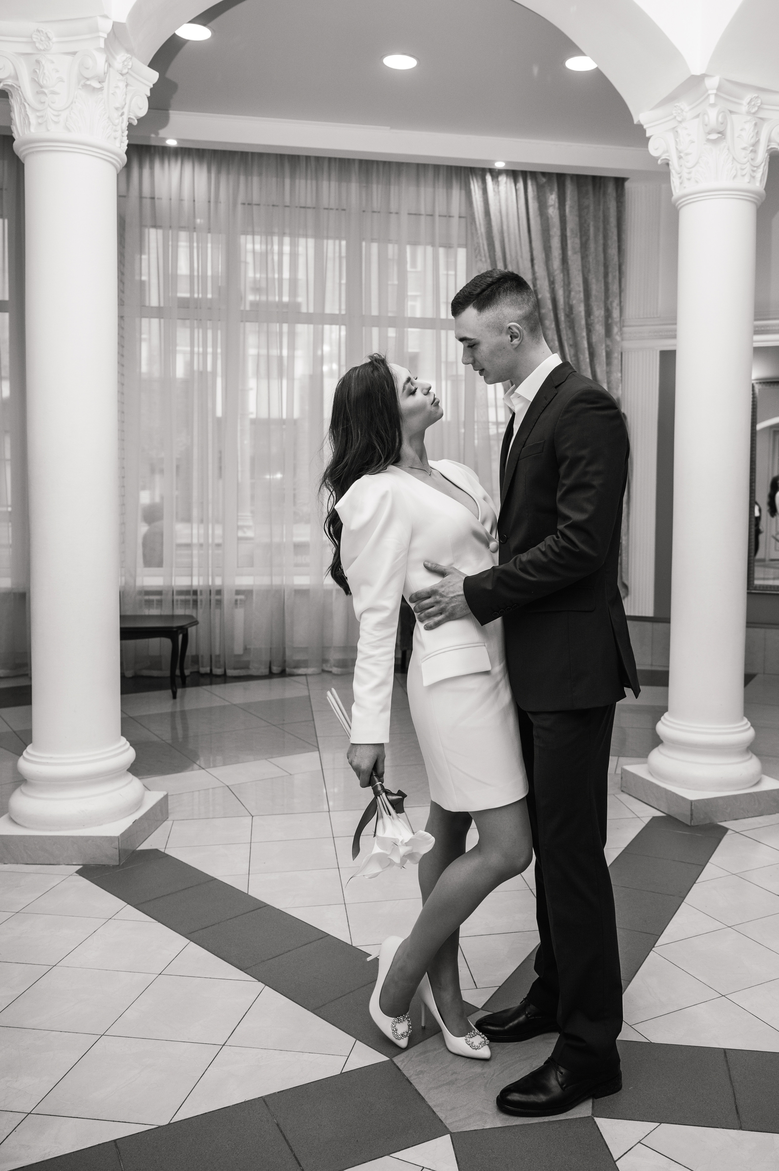 Свадебная фотосессия Radisson Blu Olympiyskiy Hotel. Свадебный фотограф Москва Юрий Кульман