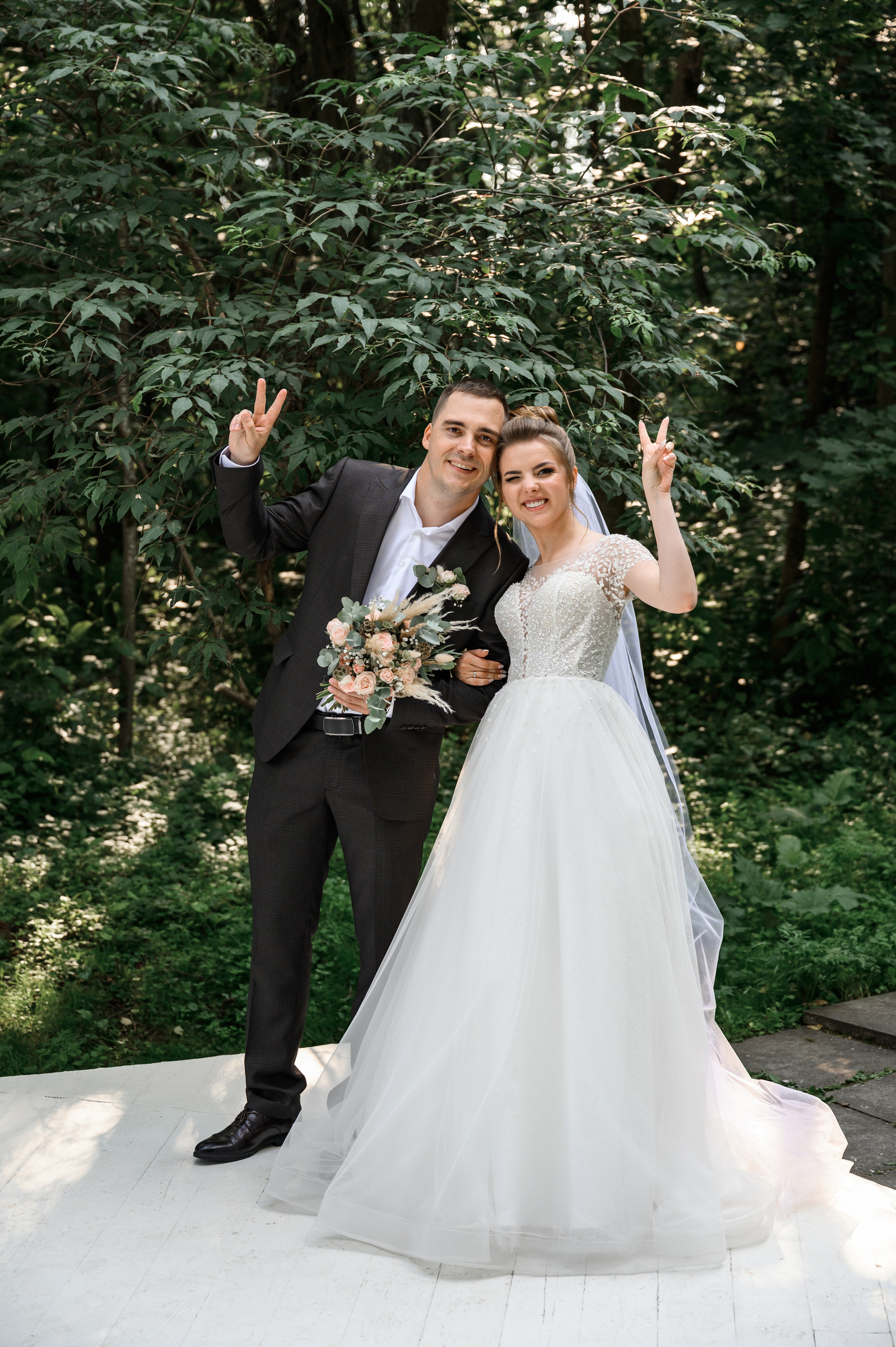 Свадьба шатёр Лесная дача. Свадебный фотограф Москва Юрий Кульман