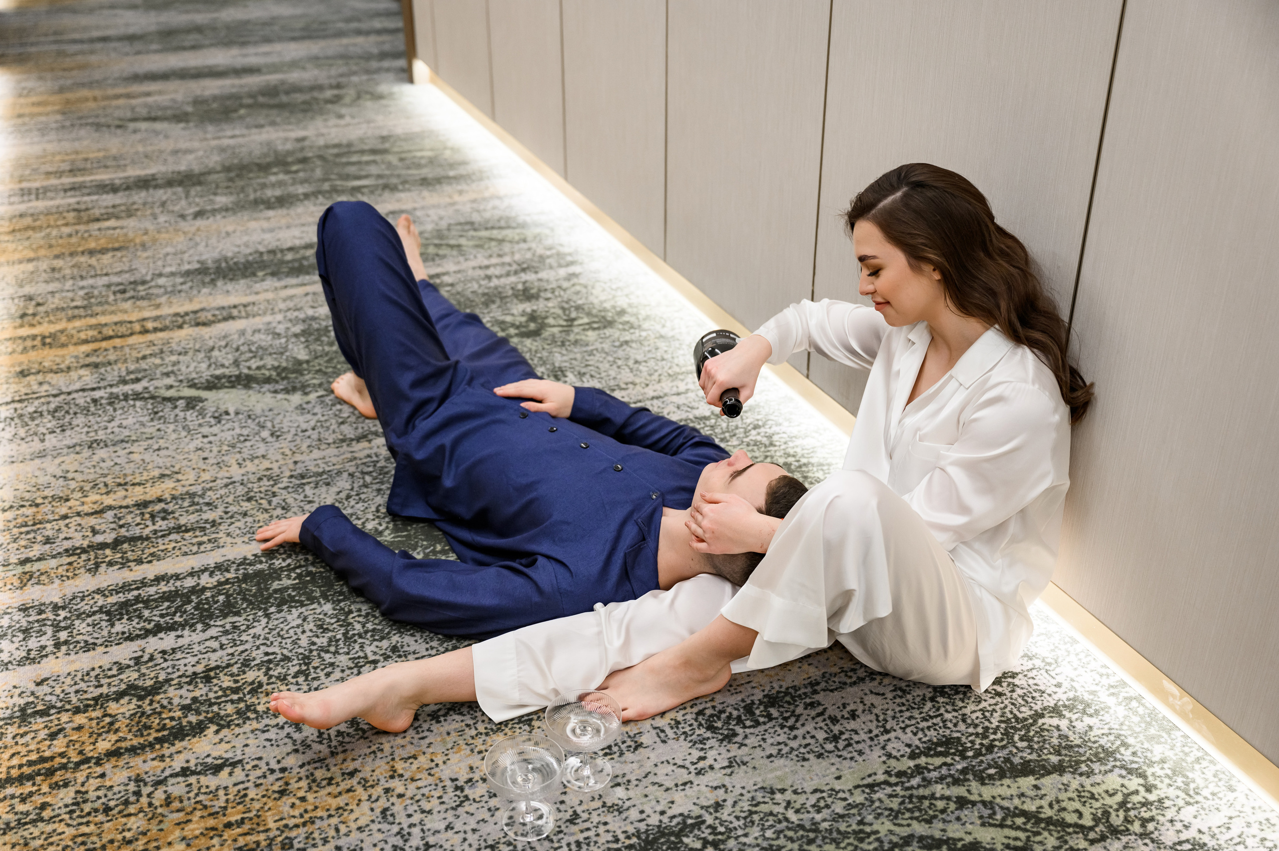 Свадебная фотосессия Radisson Blu Olympiyskiy Hotel. Свадебный фотограф Москва Юрий Кульман