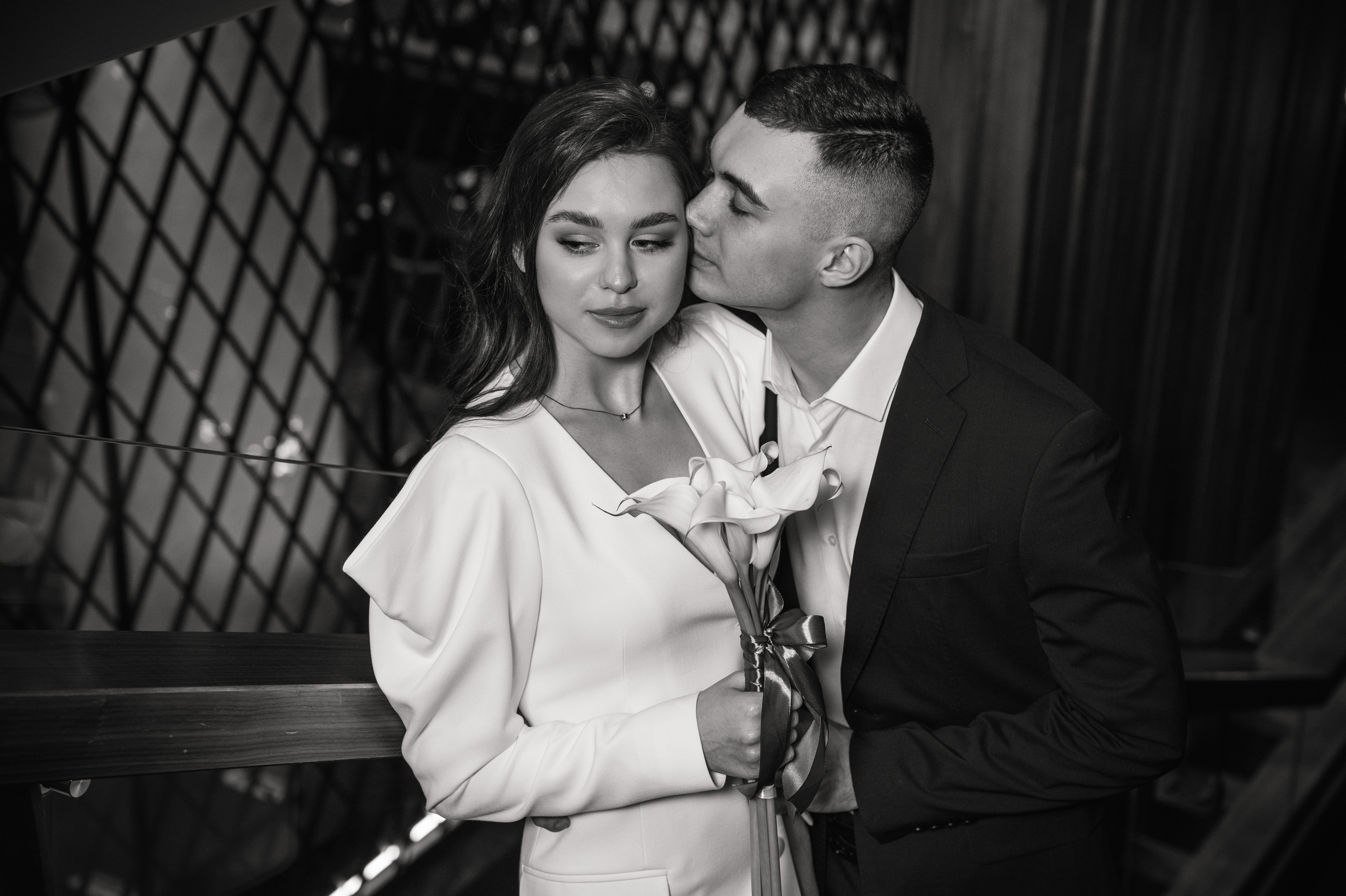 Свадебная фотосессия Radisson Blu Olympiyskiy Hotel. Свадебный фотограф Москва Юрий Кульман