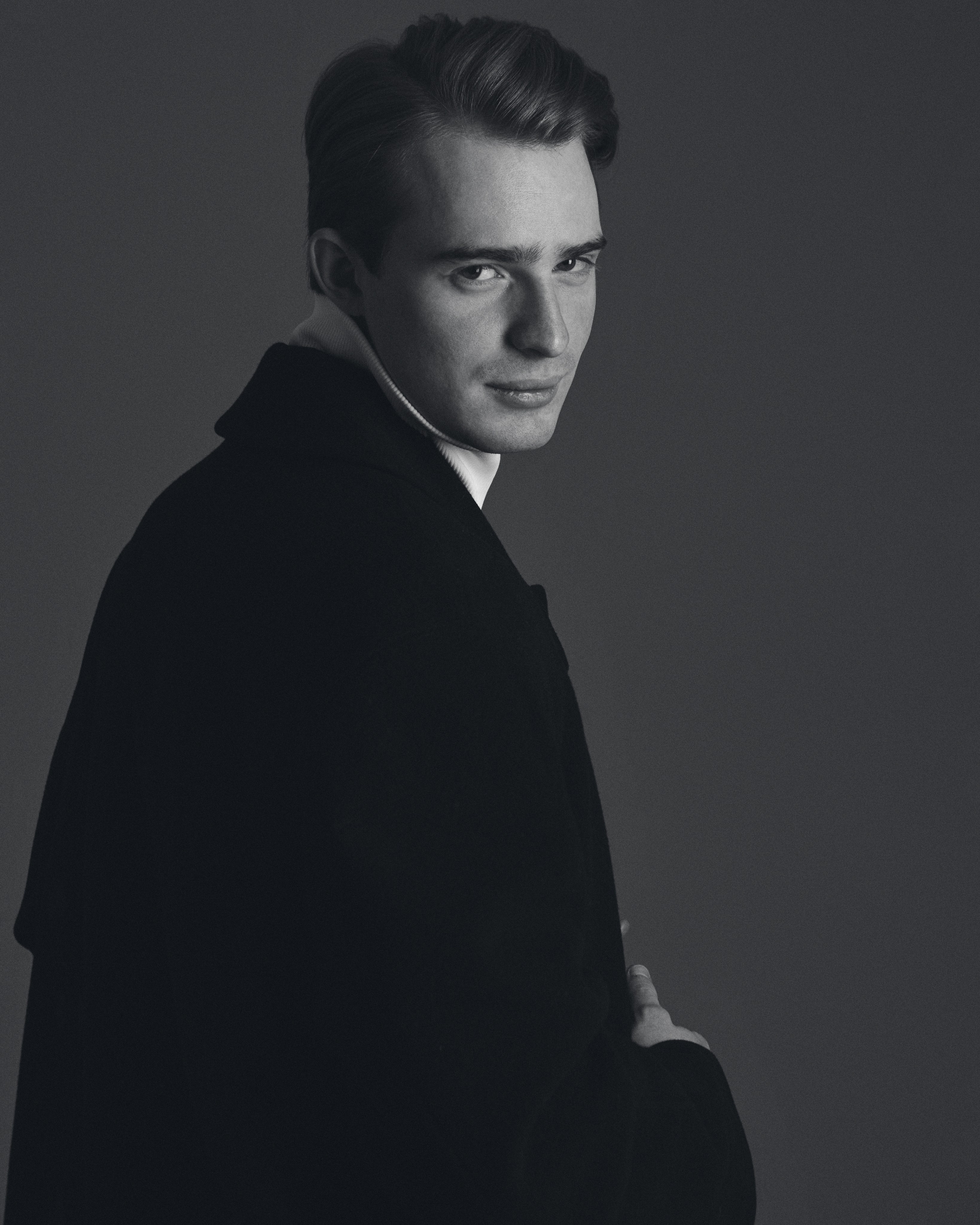 Егор. Фотограф для брендов и частных клиентов в Москве