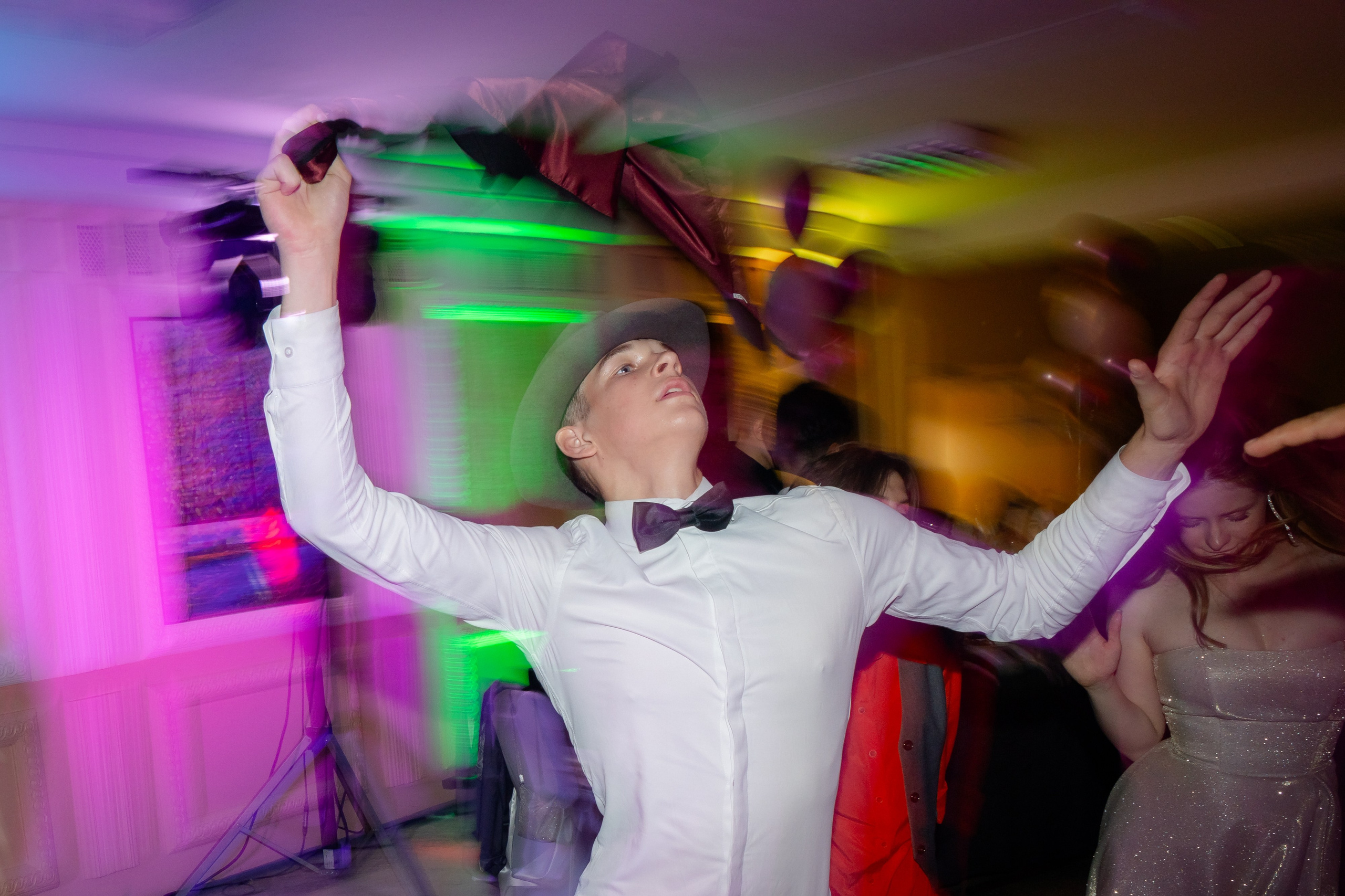 Школьный выпускной 2024 год в Соколе (Минск). Свадебный фотограф в Минске/Беларуси Сергей Спиридонов